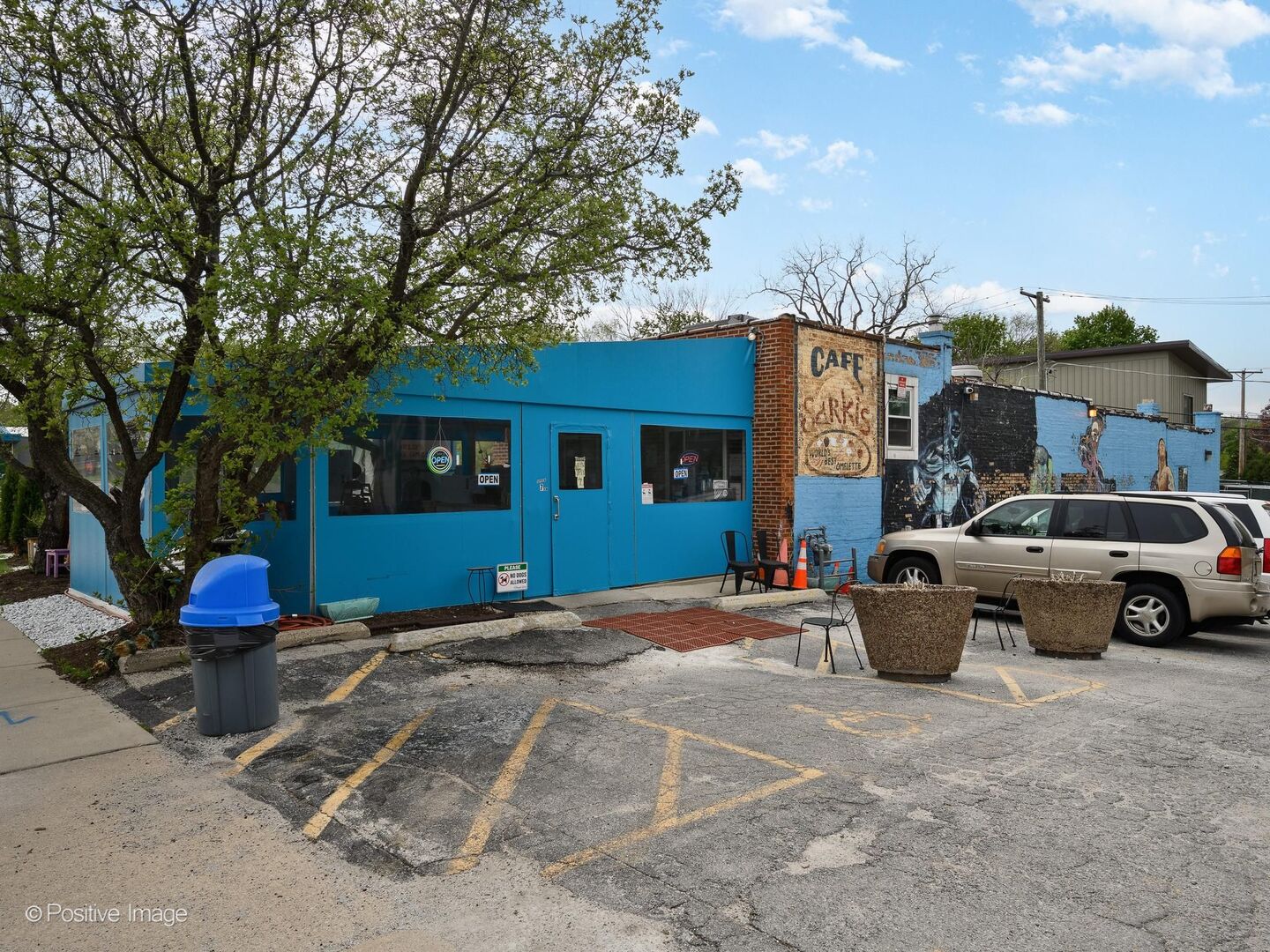 2632 Gross Point Road