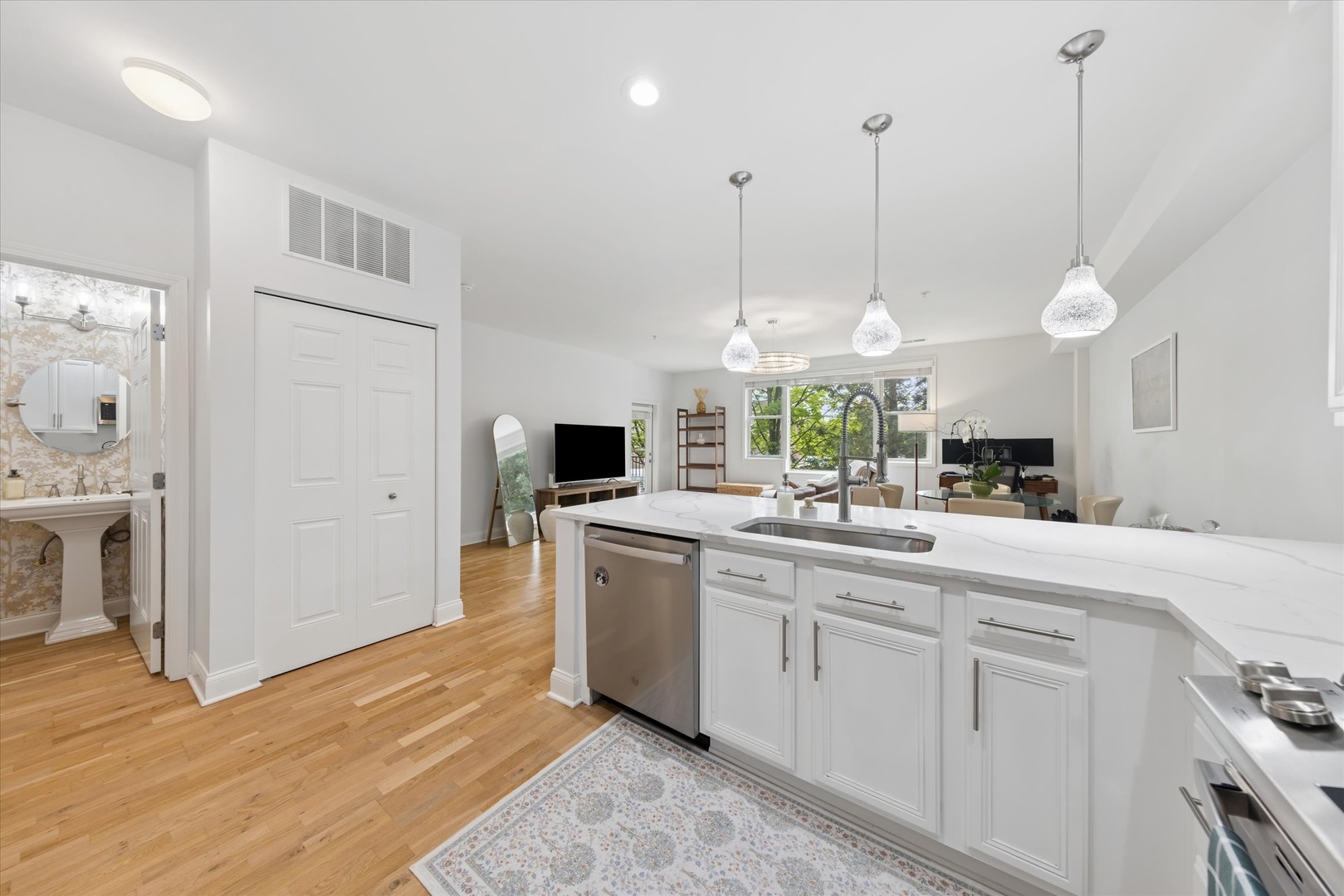 935 Burlington Avenue Unit: 110