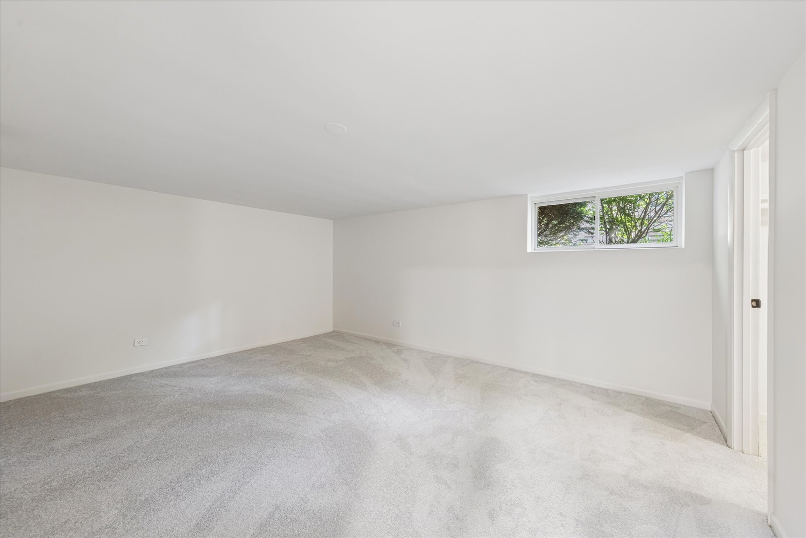600 Midway Park Avenue