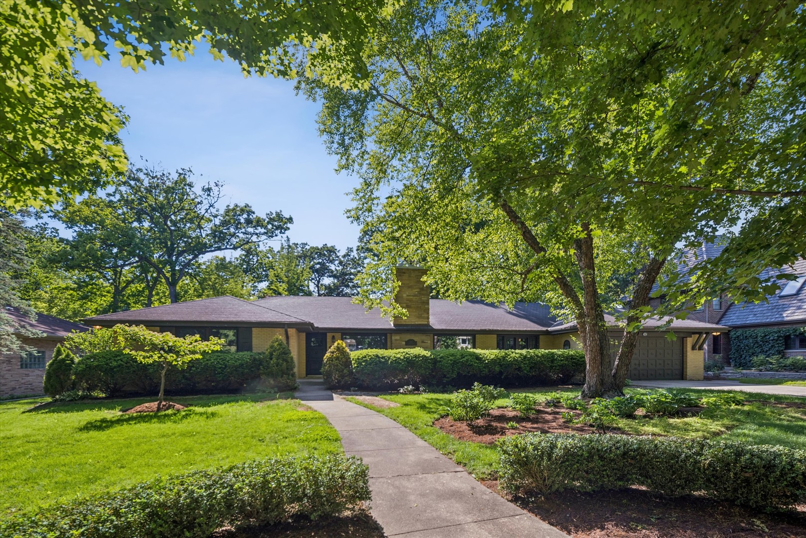 600 Midway Park Avenue