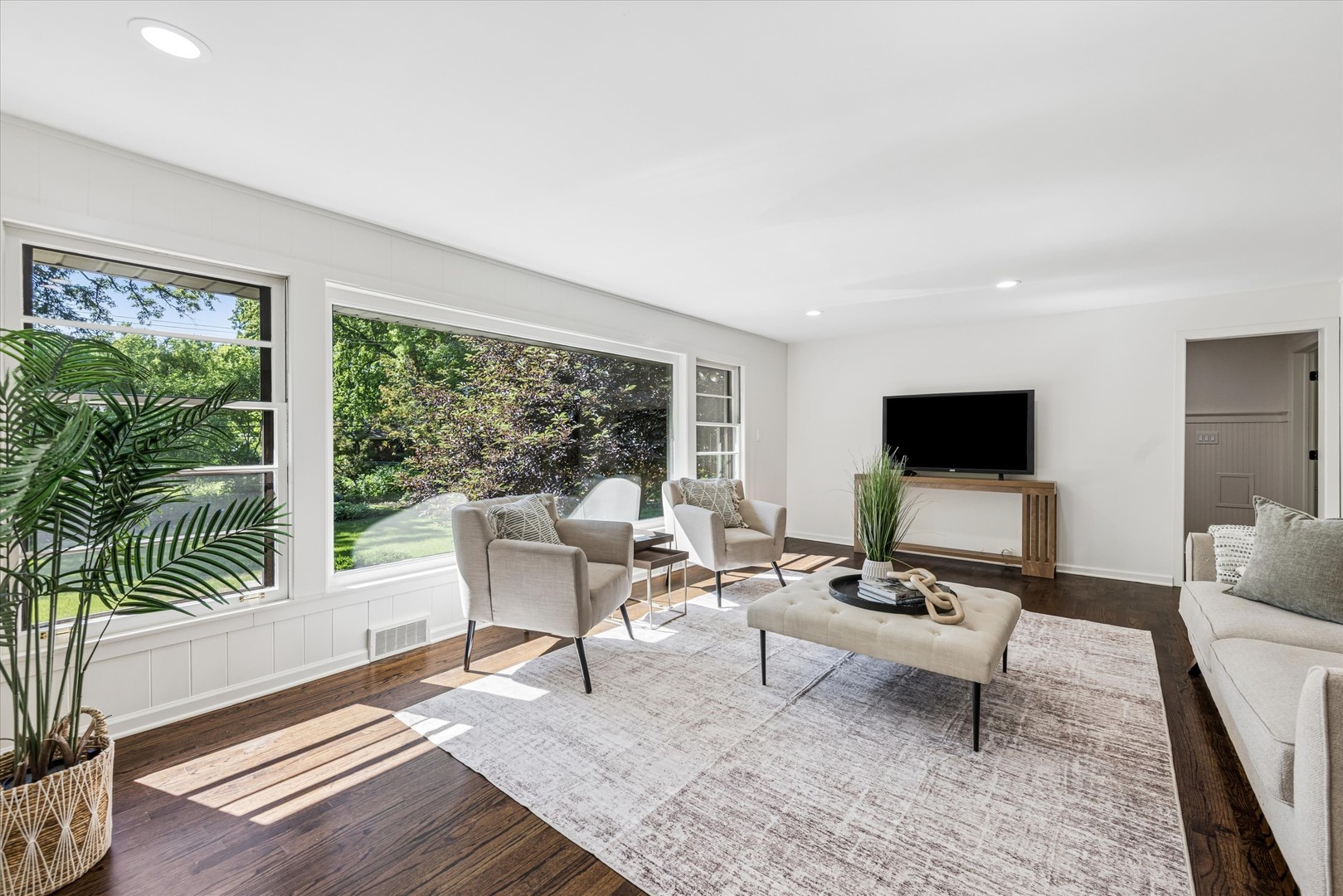 600 Midway Park Avenue