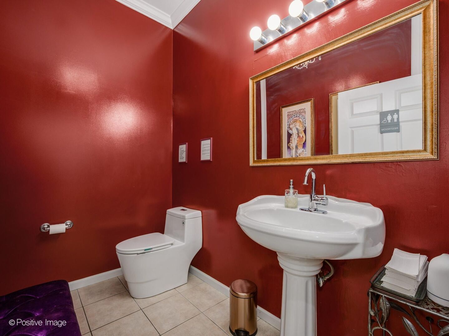 3248 N SHEFFIELD Avenue Unit: 1