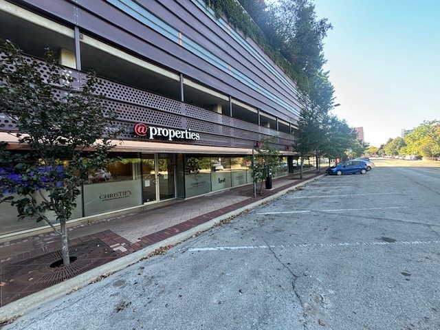 1821 Benson Avenue