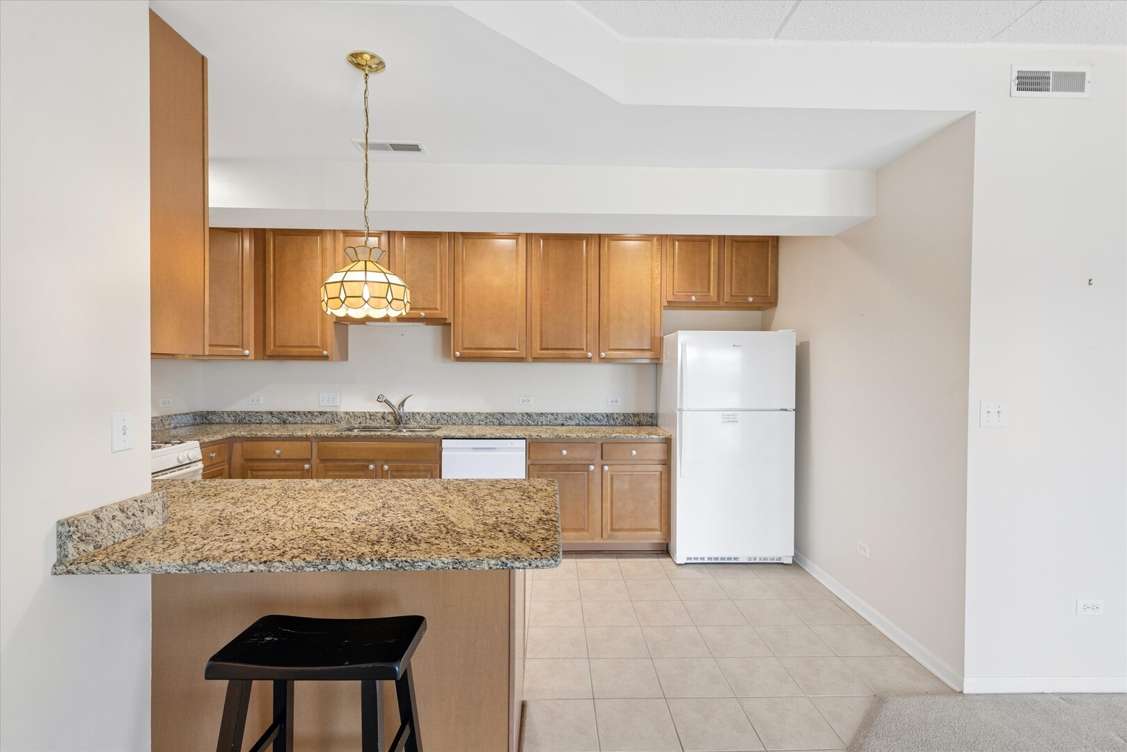 8822 BROOKFIELD Avenue Unit: 405