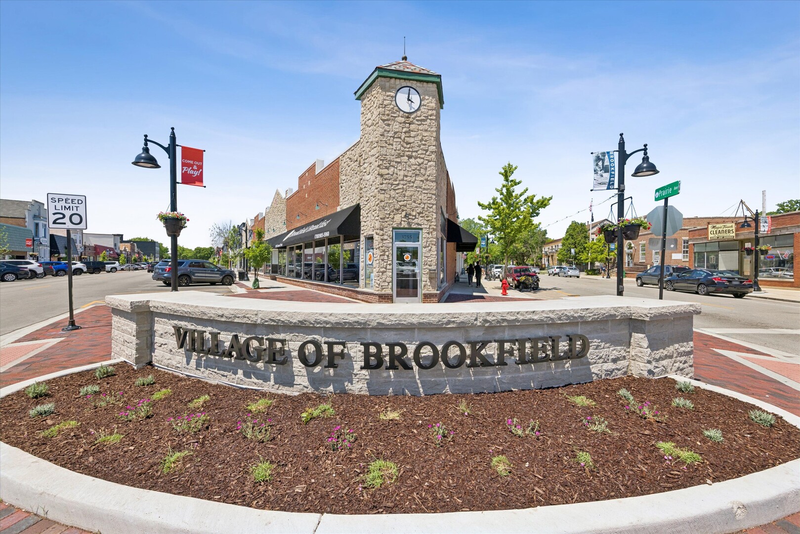 8822 BROOKFIELD Avenue Unit: 405