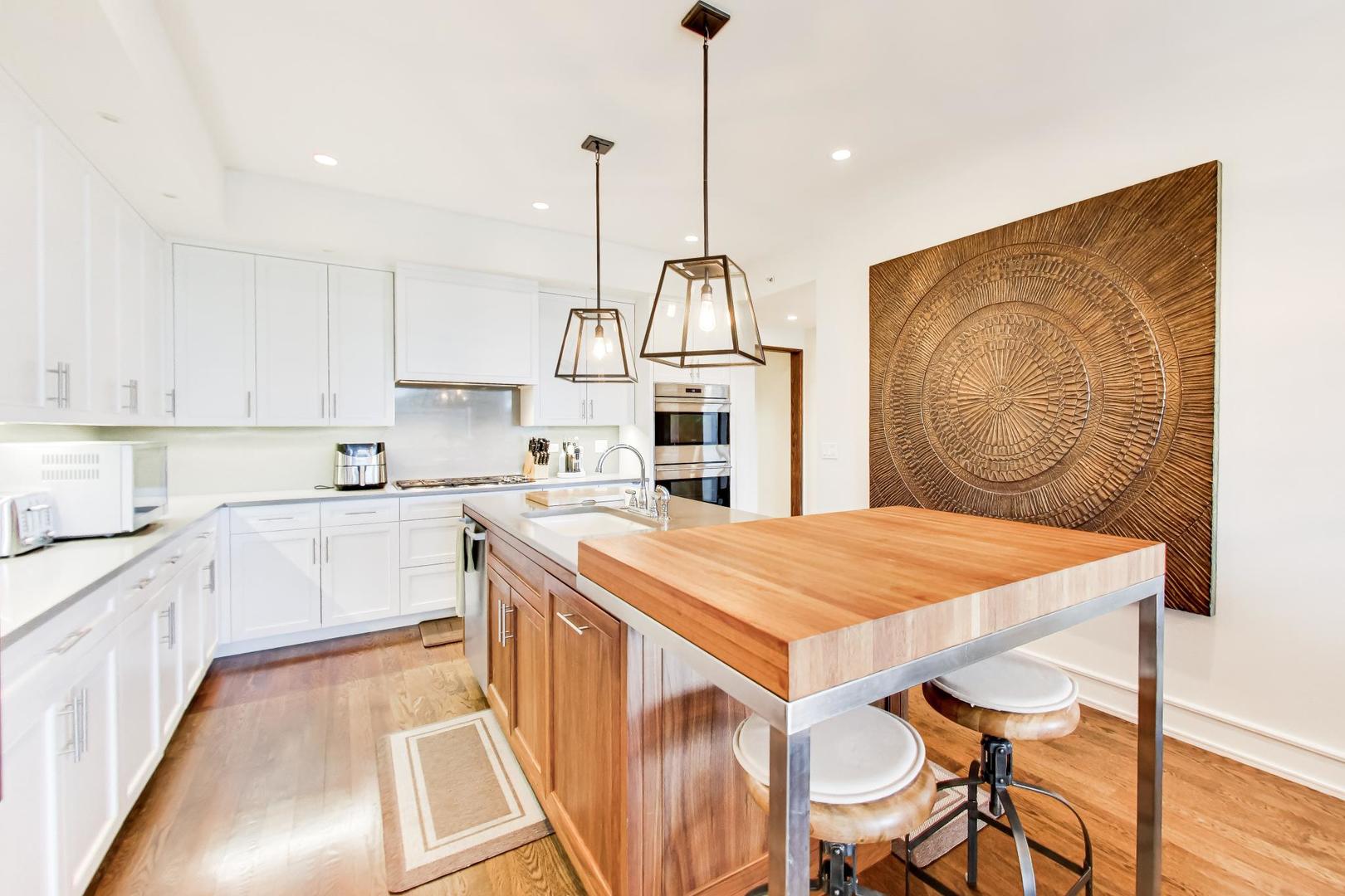 318 S Michigan Avenue Unit: 400