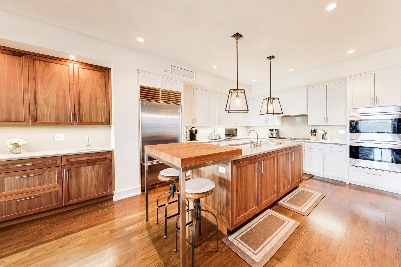318 S Michigan Avenue Unit: 400