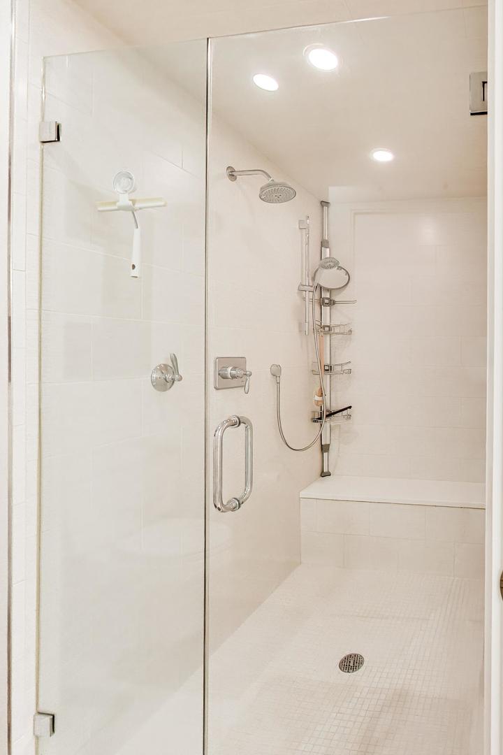 318 S Michigan Avenue Unit: 400