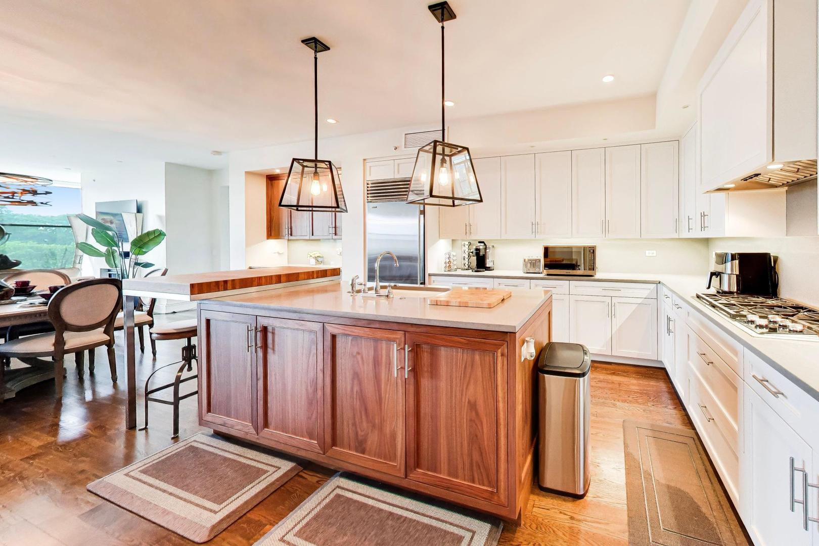 318 S Michigan Avenue Unit: 400