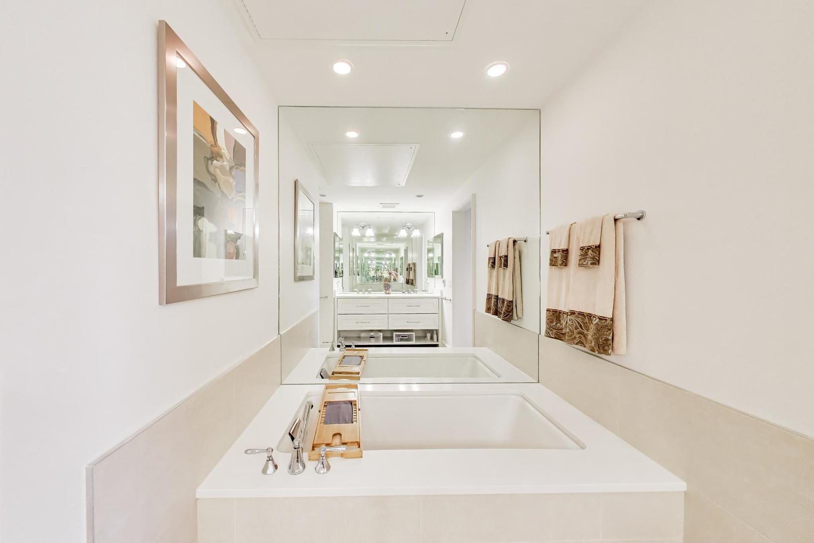 318 S Michigan Avenue Unit: 400
