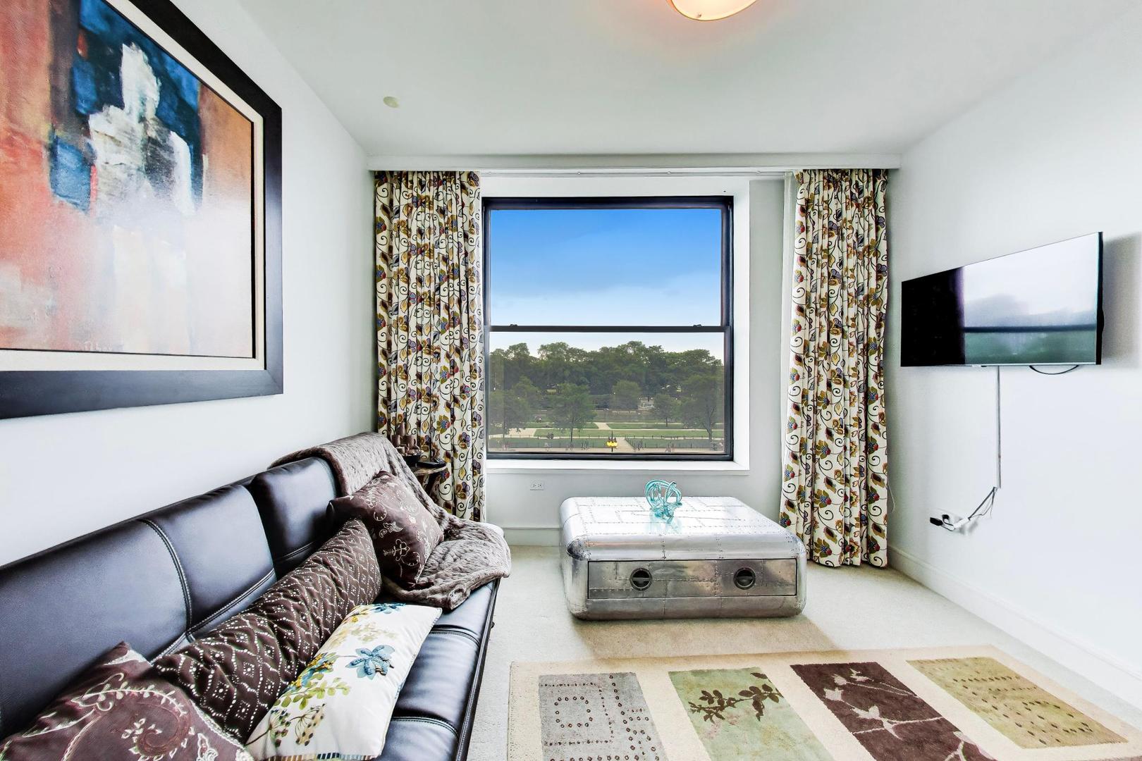 318 S Michigan Avenue Unit: 400