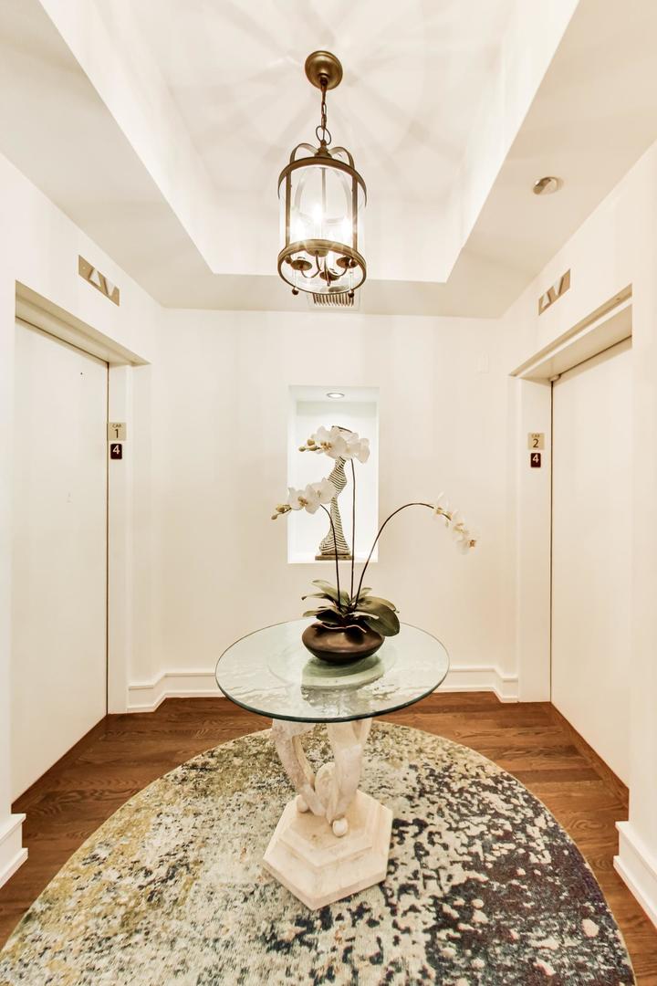 318 S Michigan Avenue Unit: 400