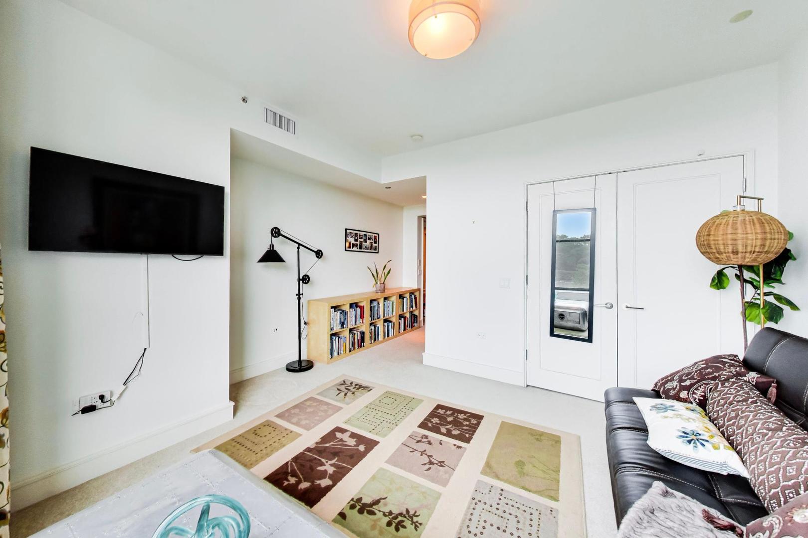 318 S Michigan Avenue Unit: 400