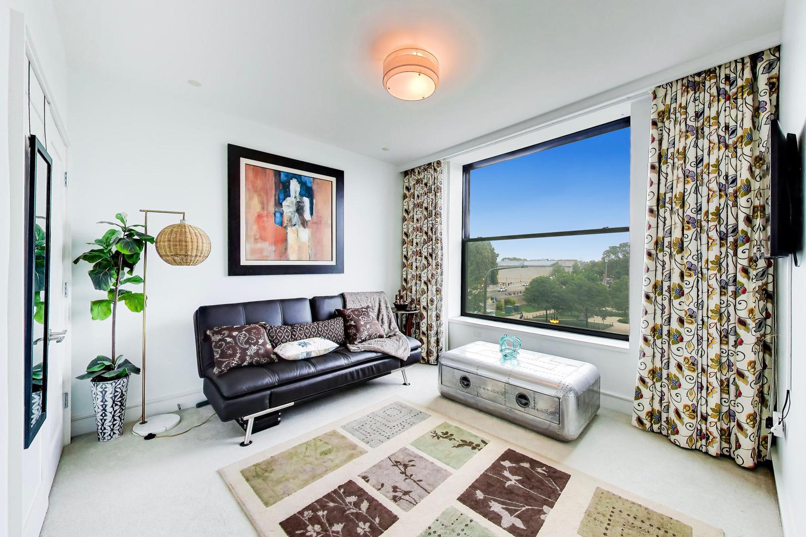 318 S Michigan Avenue Unit: 400