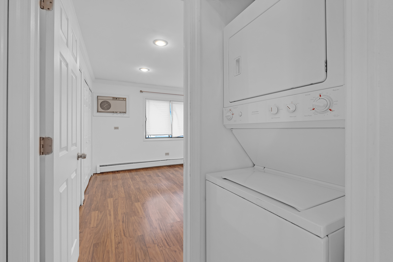 5151 N East River Road Unit: 332D