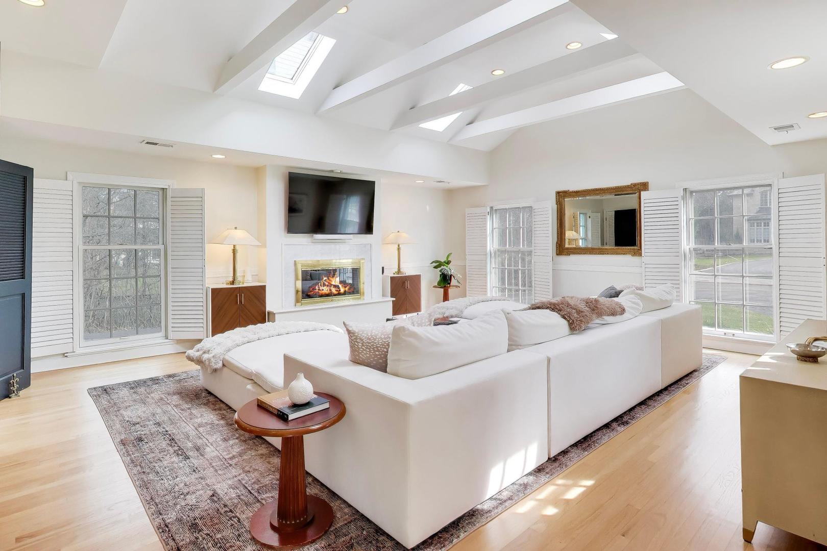 180 Westview Road