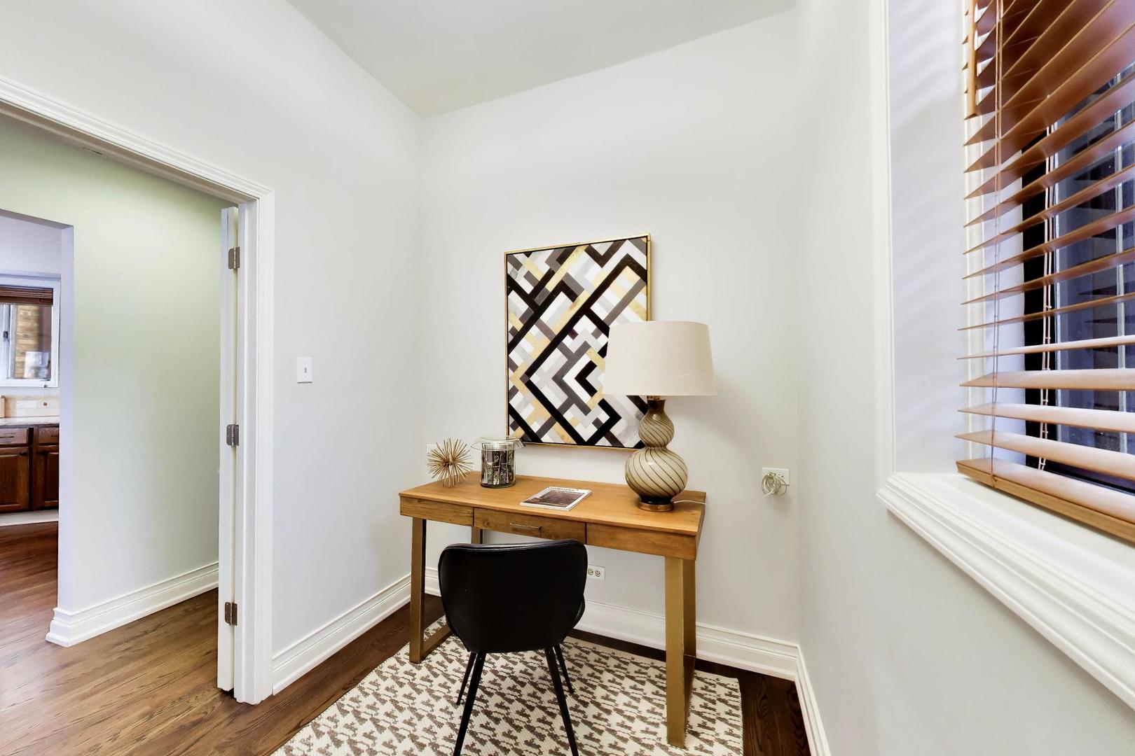3810 N Fremont Street Unit: 2B