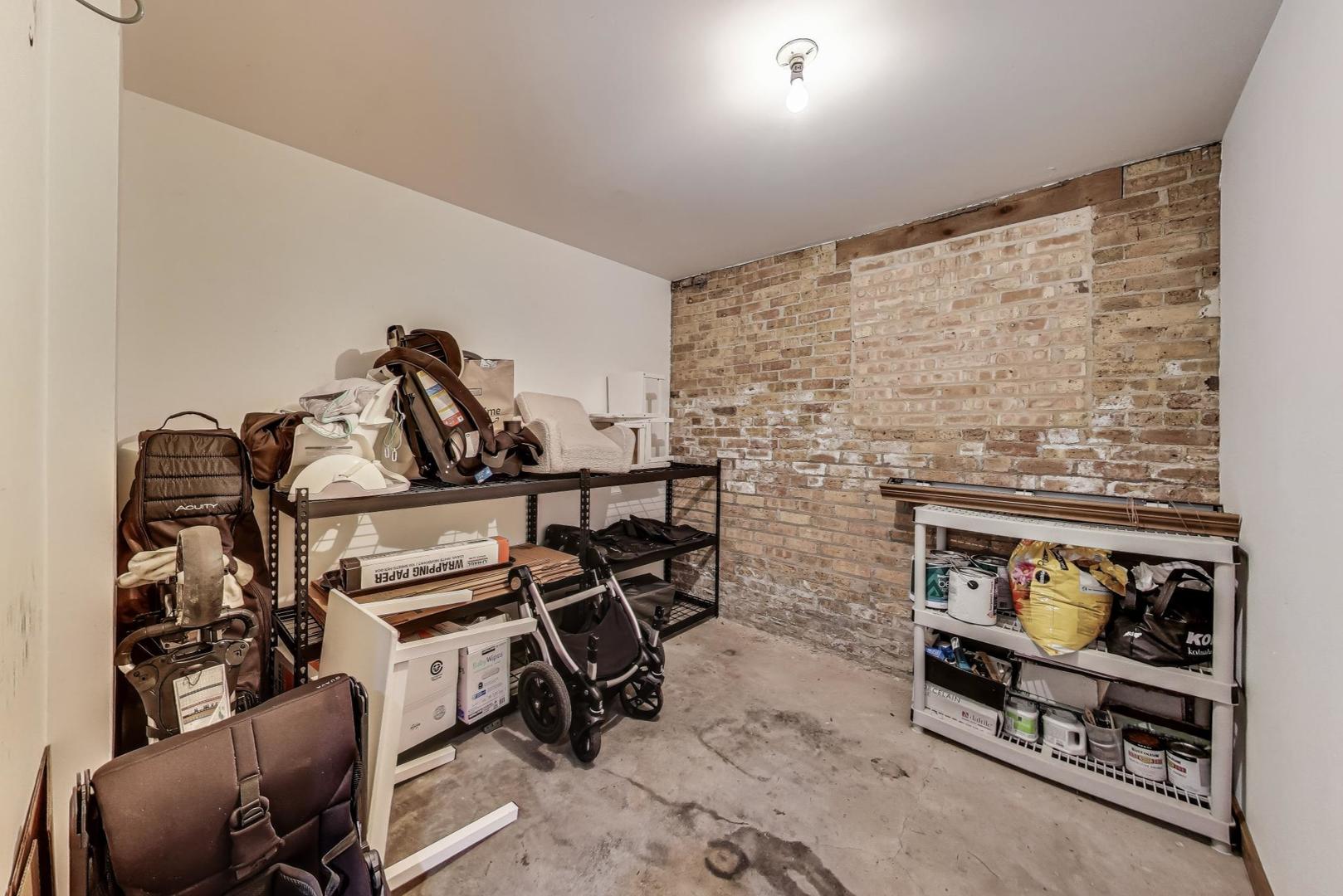 3810 N Fremont Street Unit: 2B
