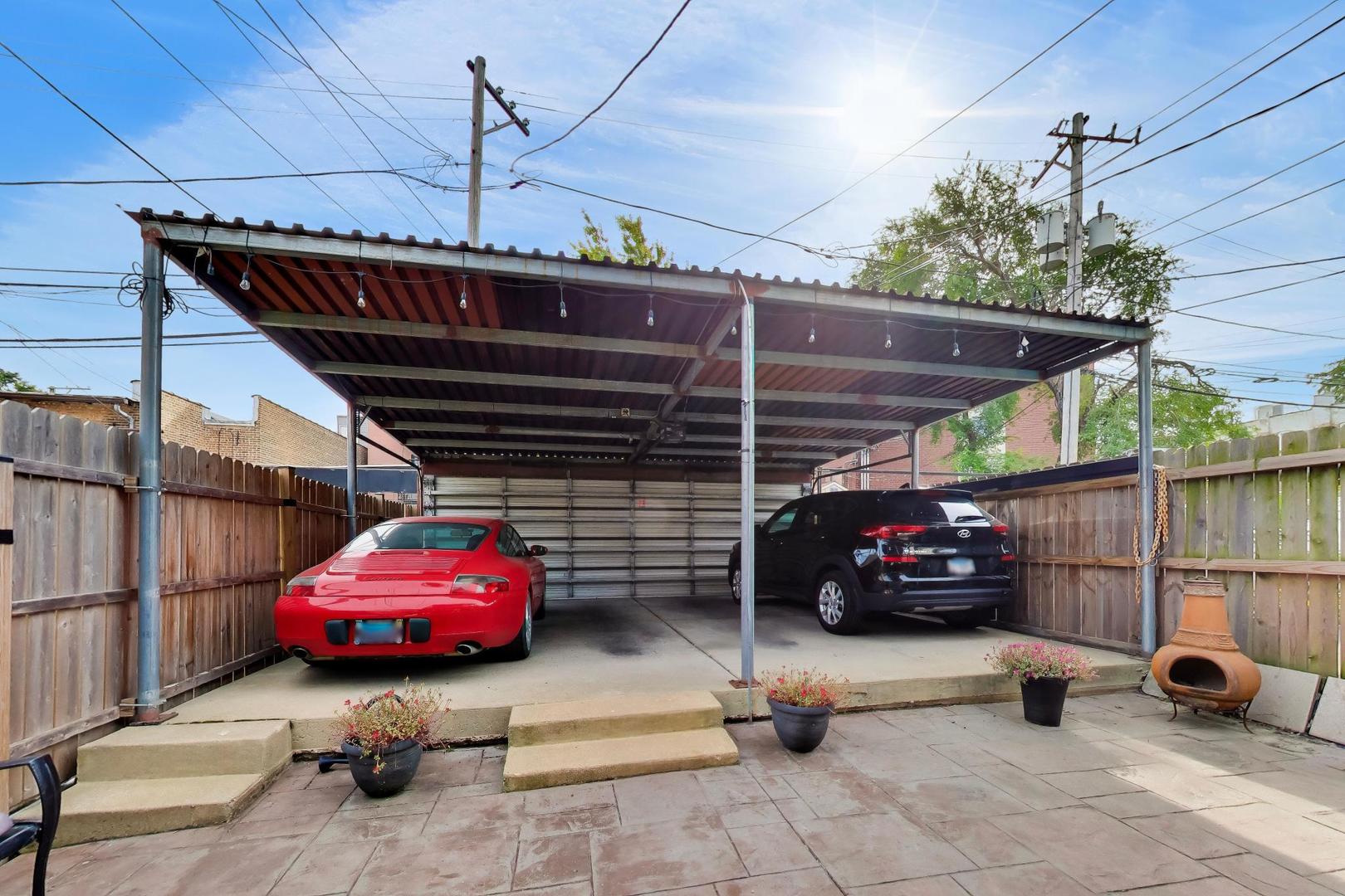 1133 N MOZART Street Unit: 2