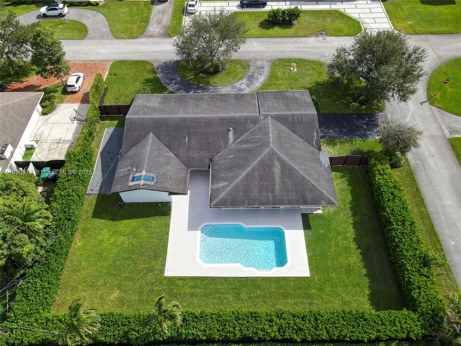 8341 SW 87th Ter