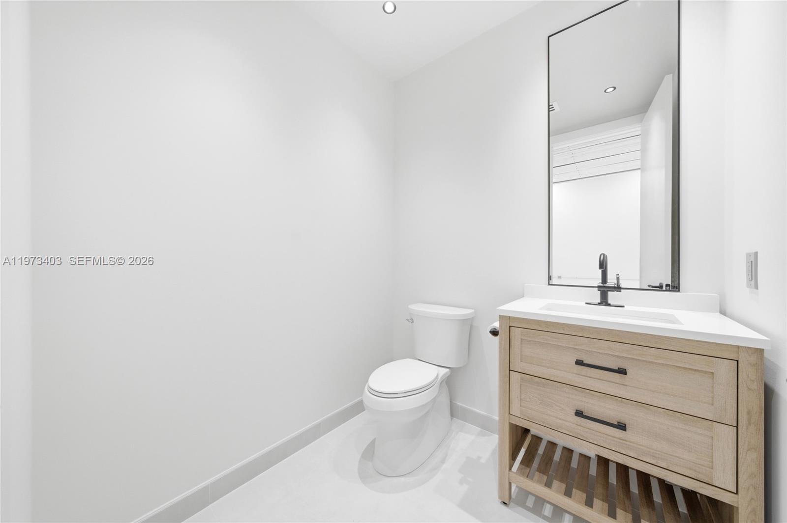 13500 SW 134th Ave # 4A