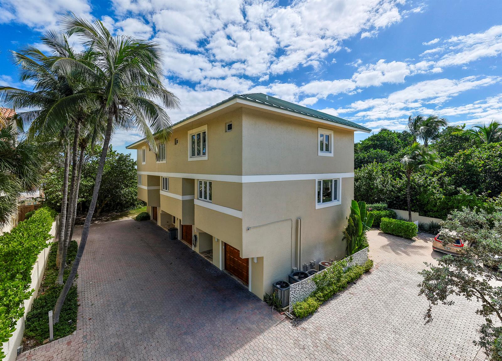4535 Coquina Road