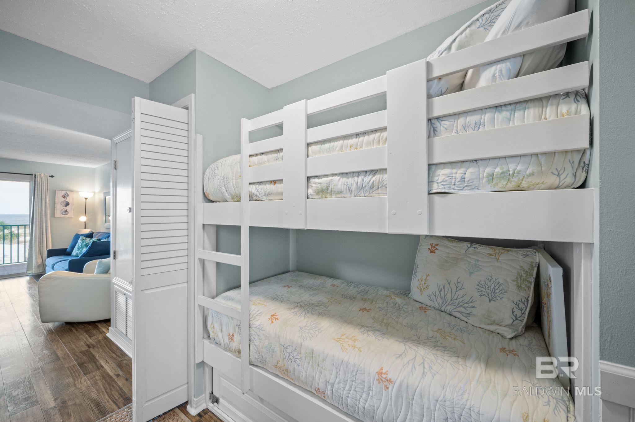 645 Plantation Road 6306