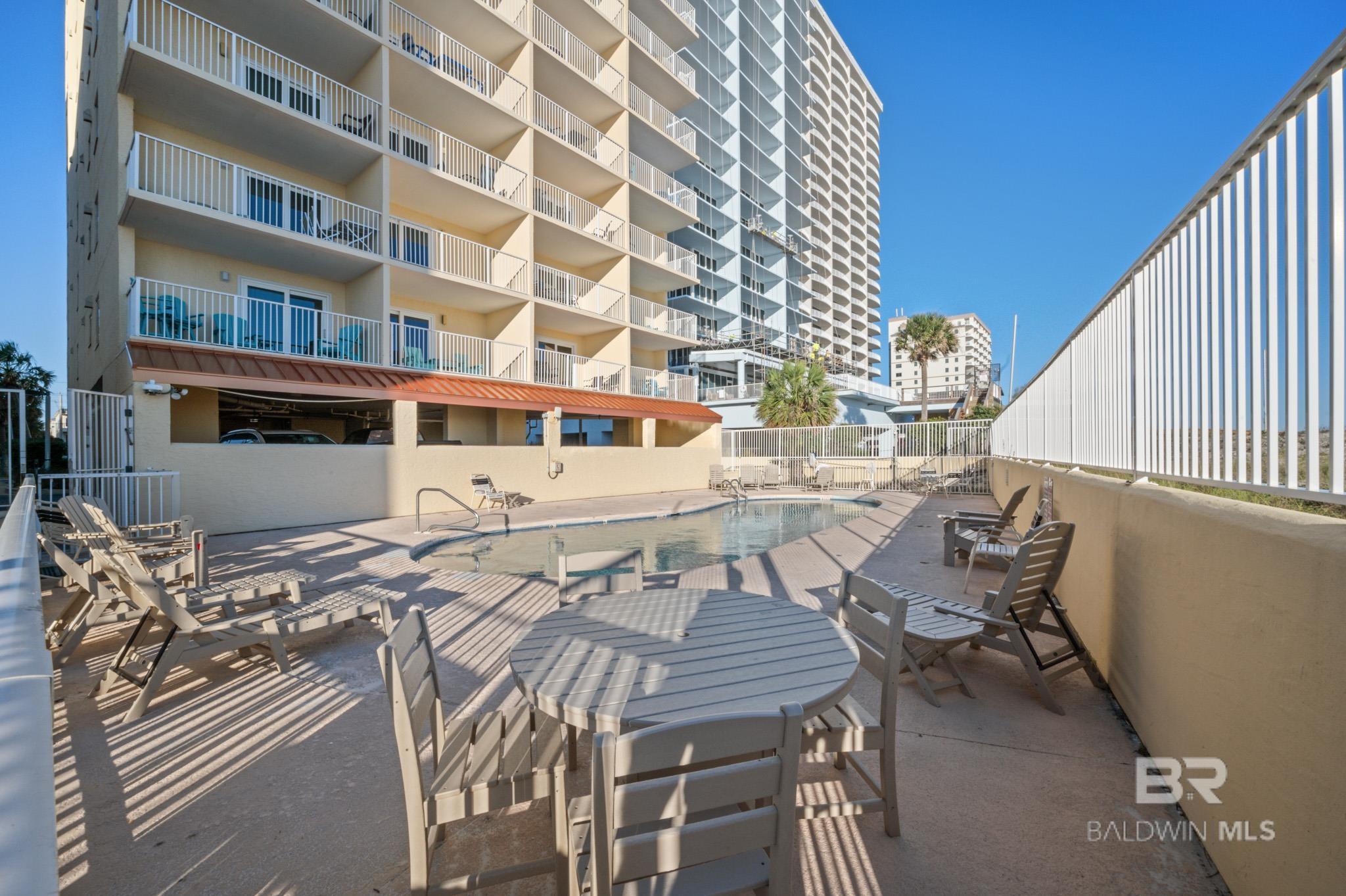 517 E Beach Boulevard 1B