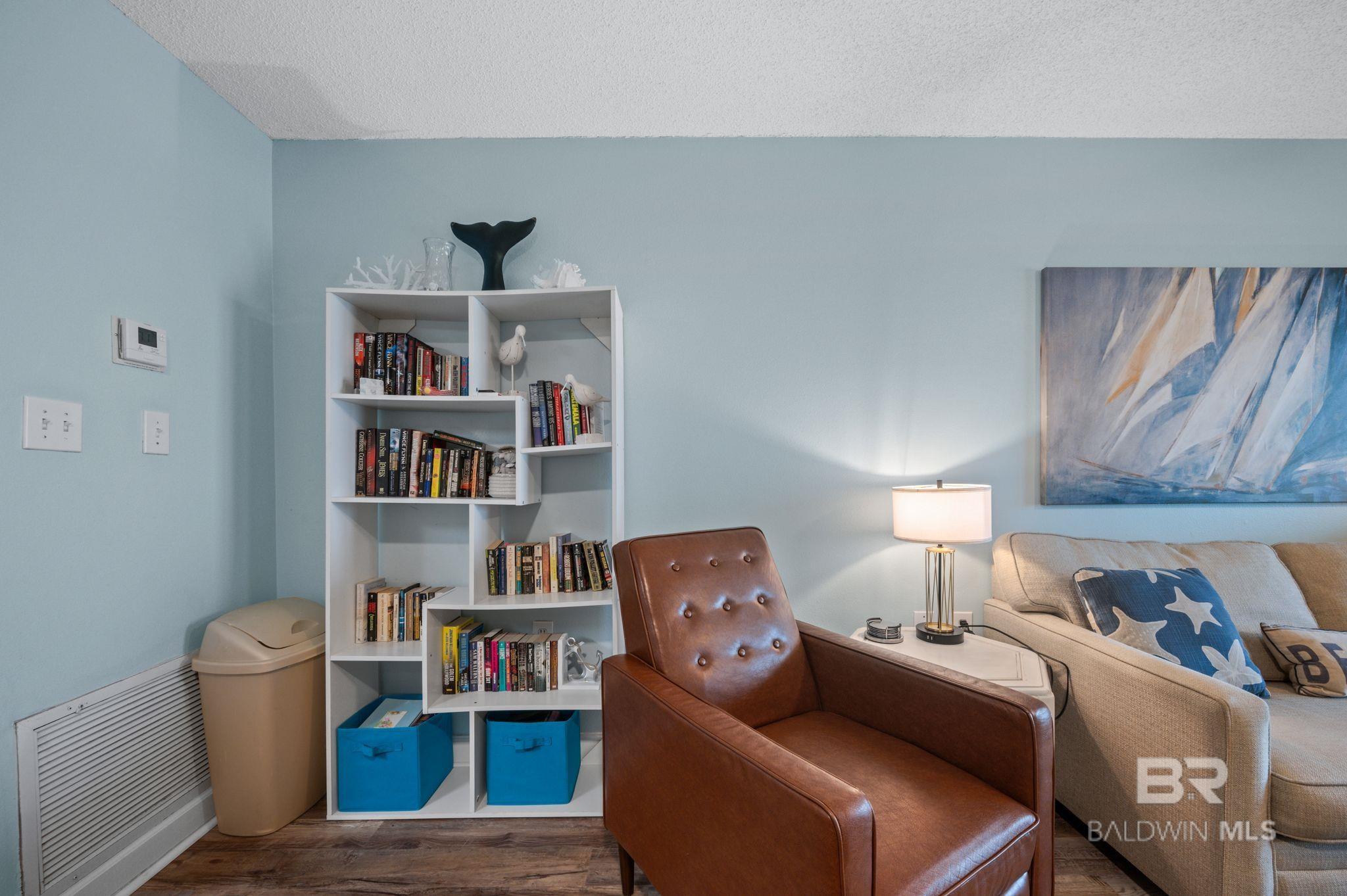 517 E Beach Boulevard 1B