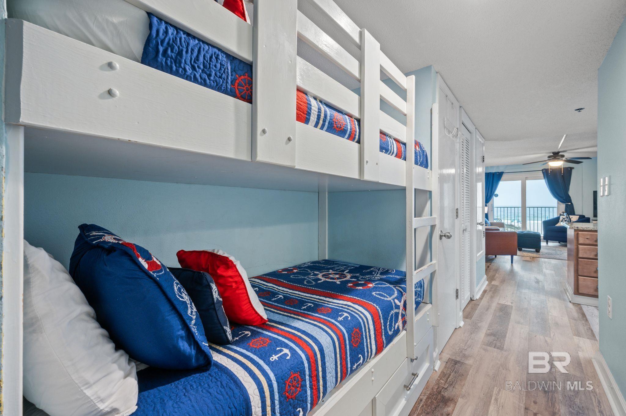 517 E Beach Boulevard 1B