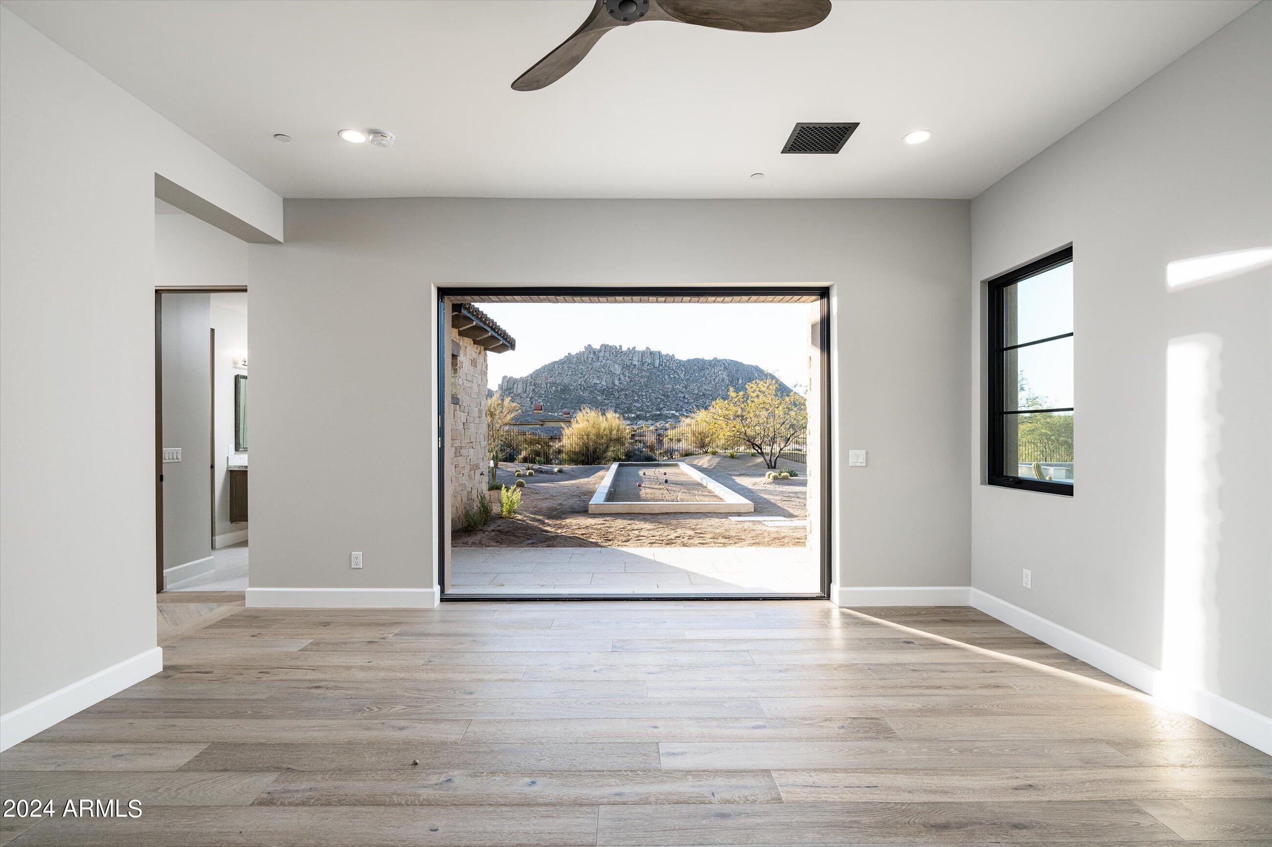 11986 E BUCKSKIN Trail