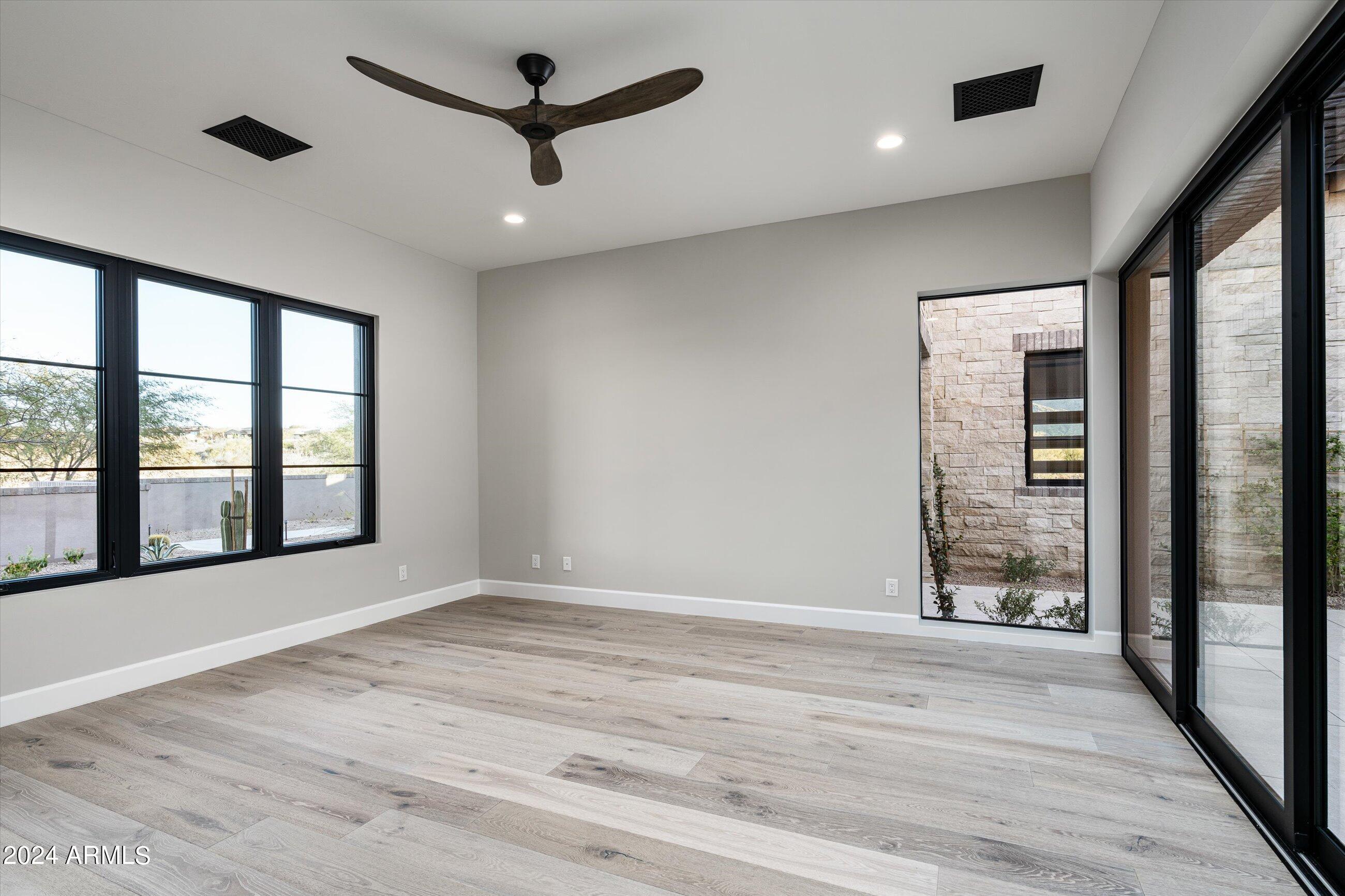11986 E BUCKSKIN Trail