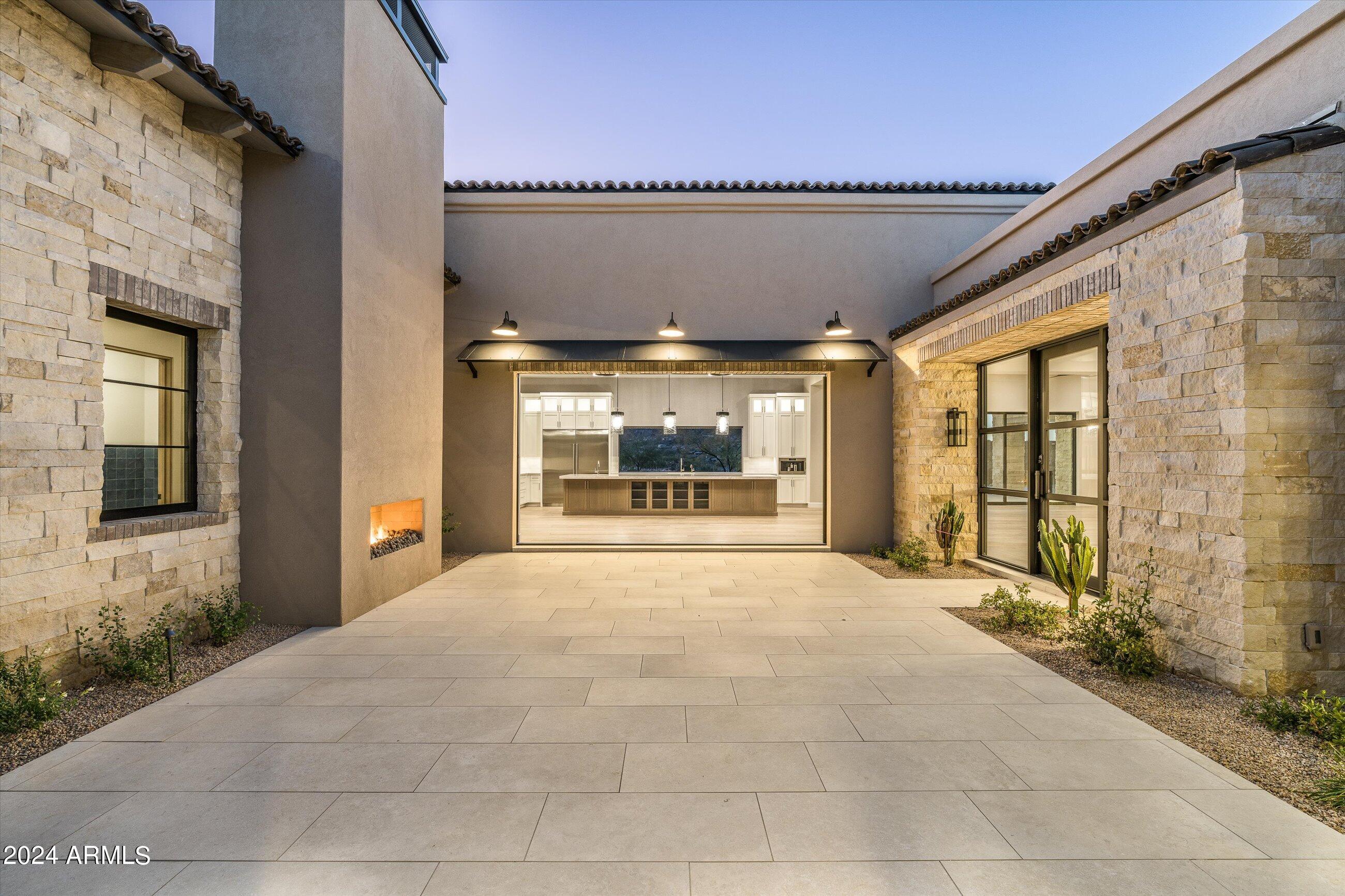 11986 E BUCKSKIN Trail