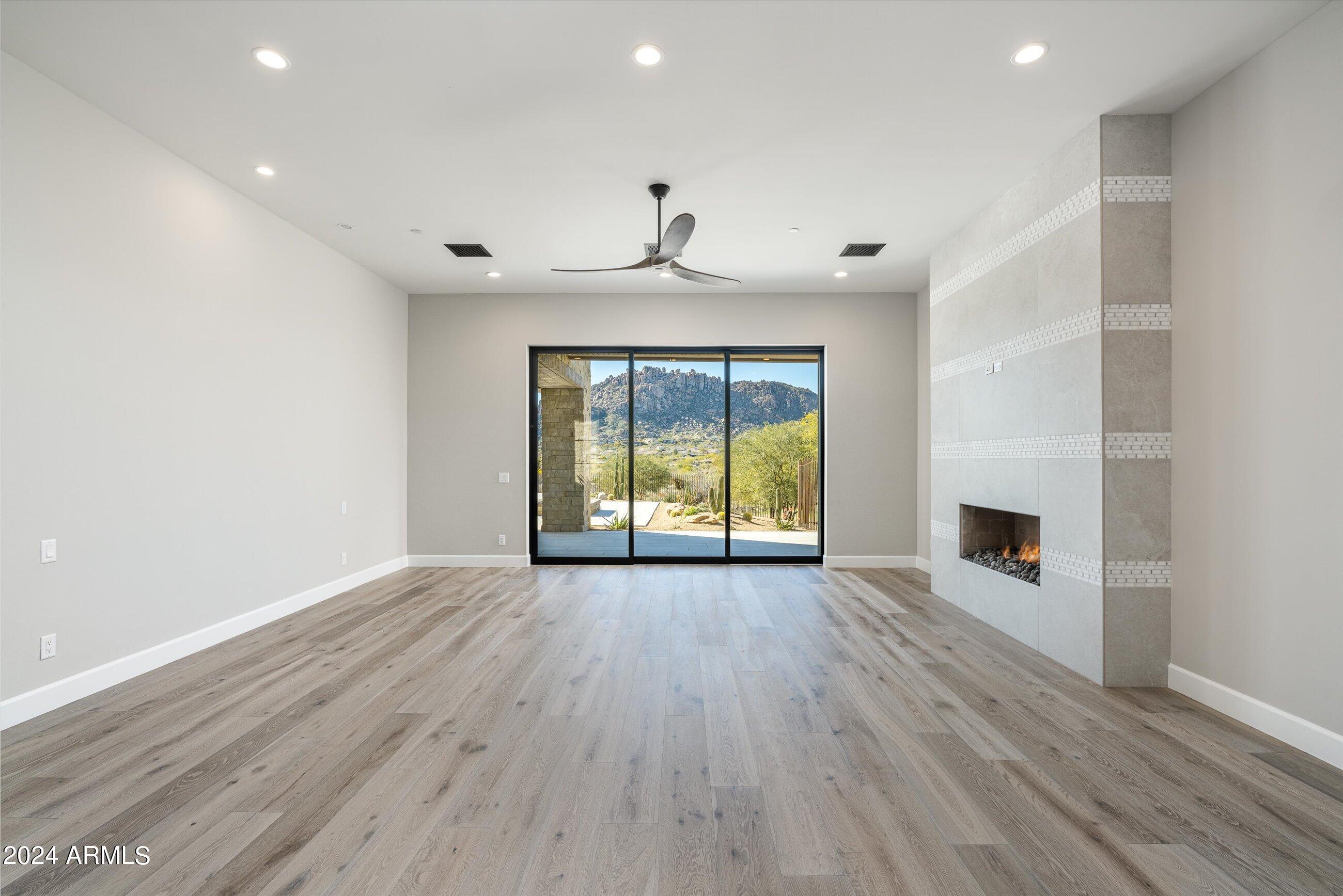 11986 E BUCKSKIN Trail