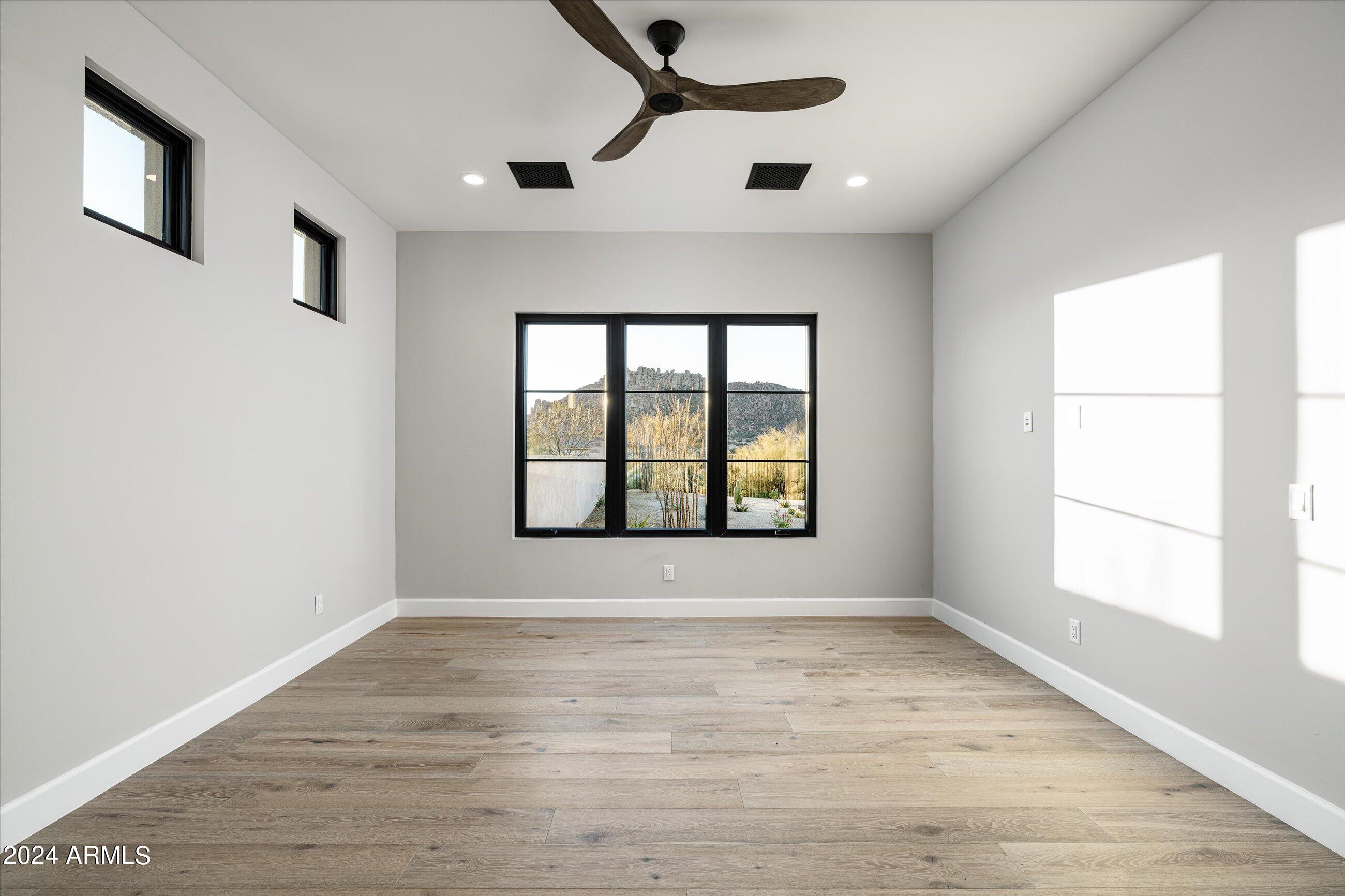 11986 E BUCKSKIN Trail