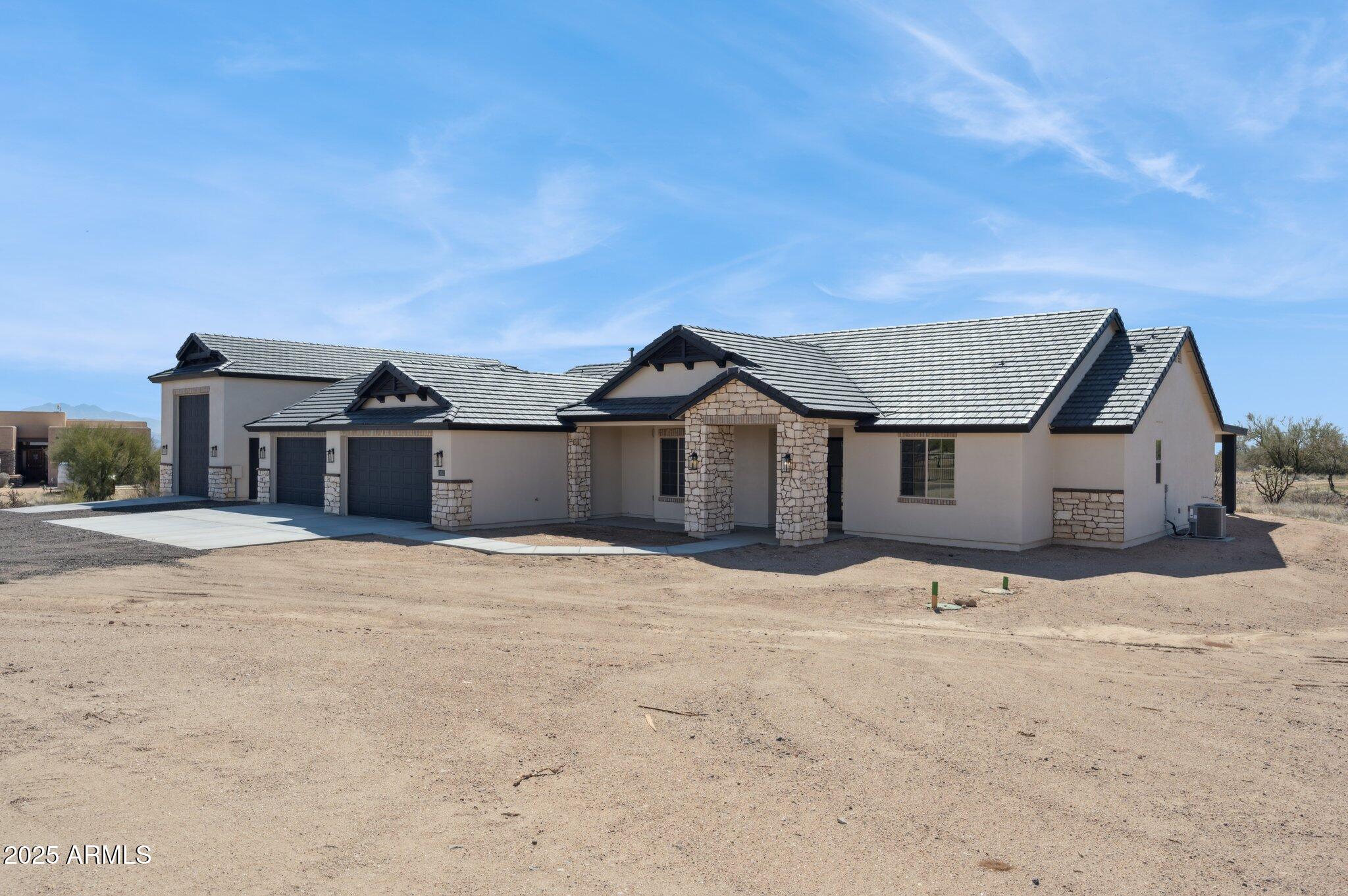 13653 E ALOE VERA Drive
