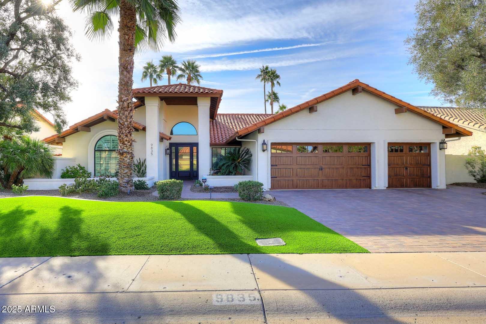 9835 E CINNABAR Avenue