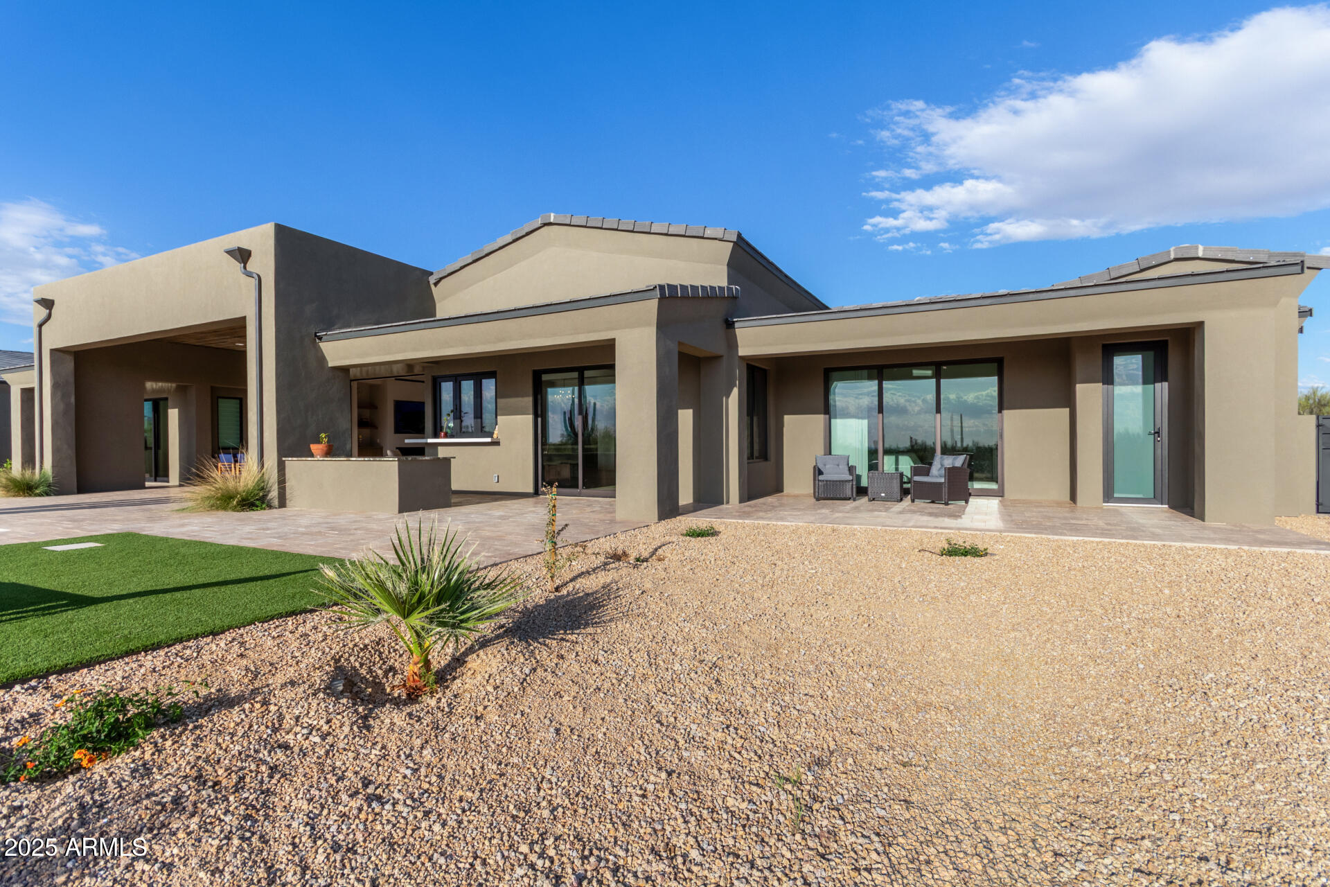 31226 N GRANITE REEF Road