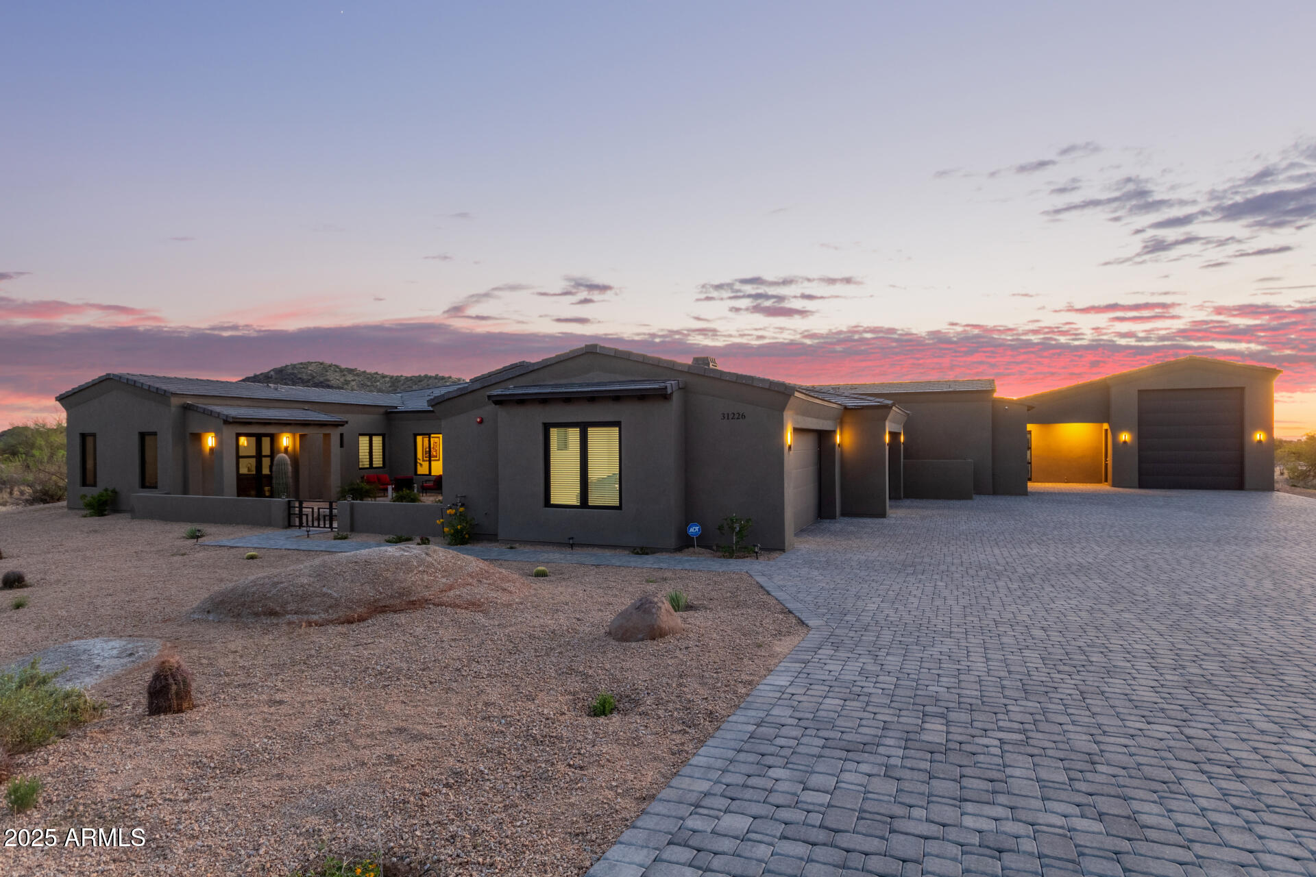 31226 N GRANITE REEF Road