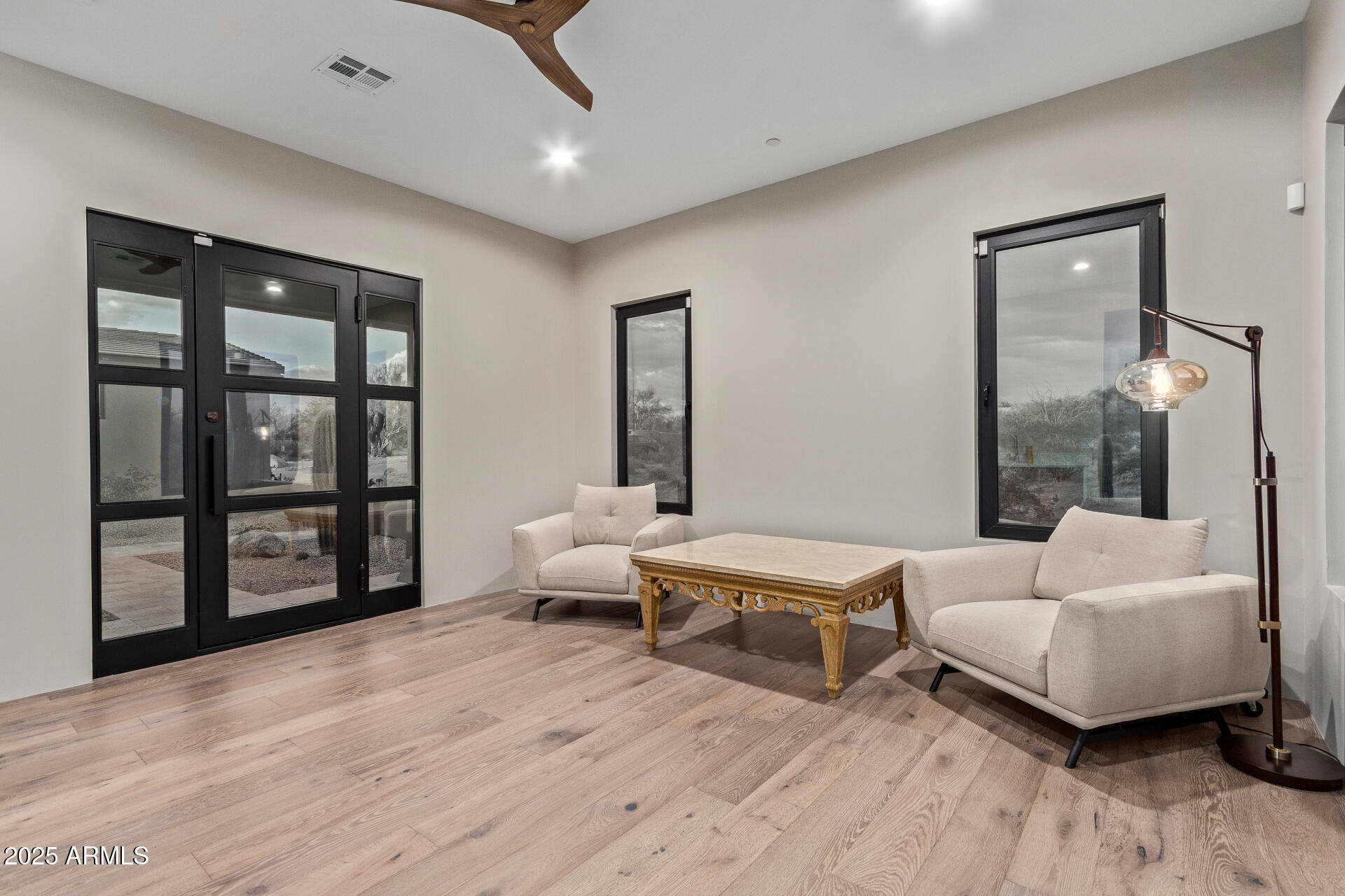 31226 N GRANITE REEF Road