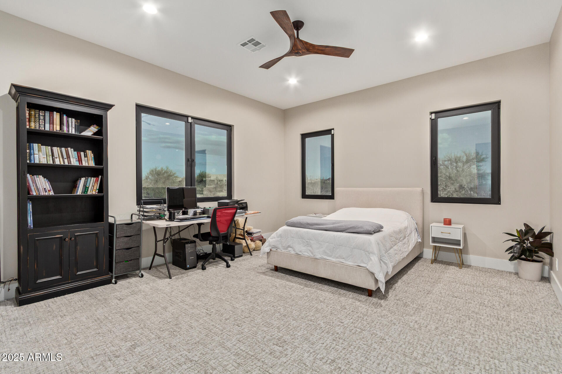 31226 N GRANITE REEF Road
