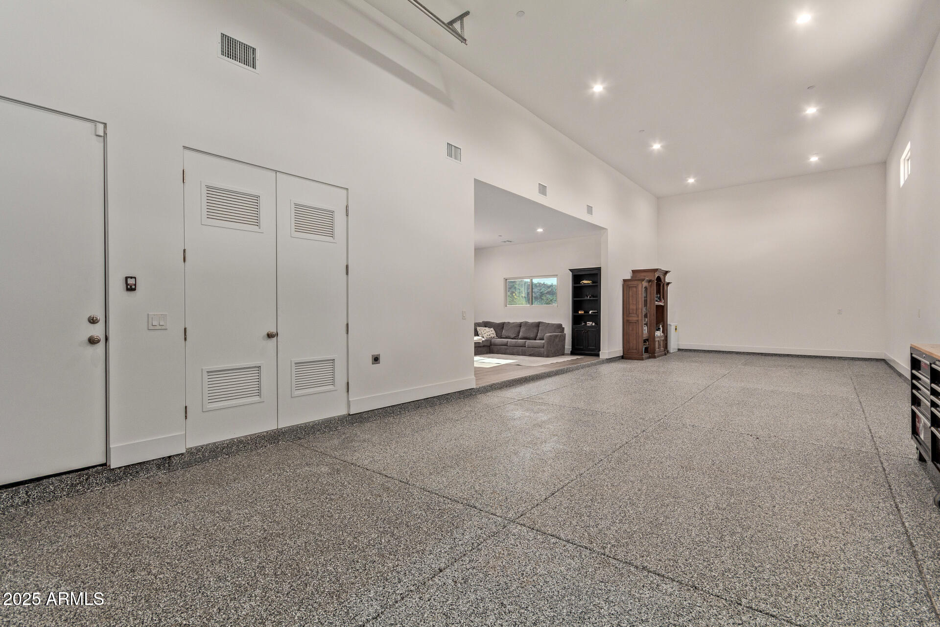 31226 N GRANITE REEF Road