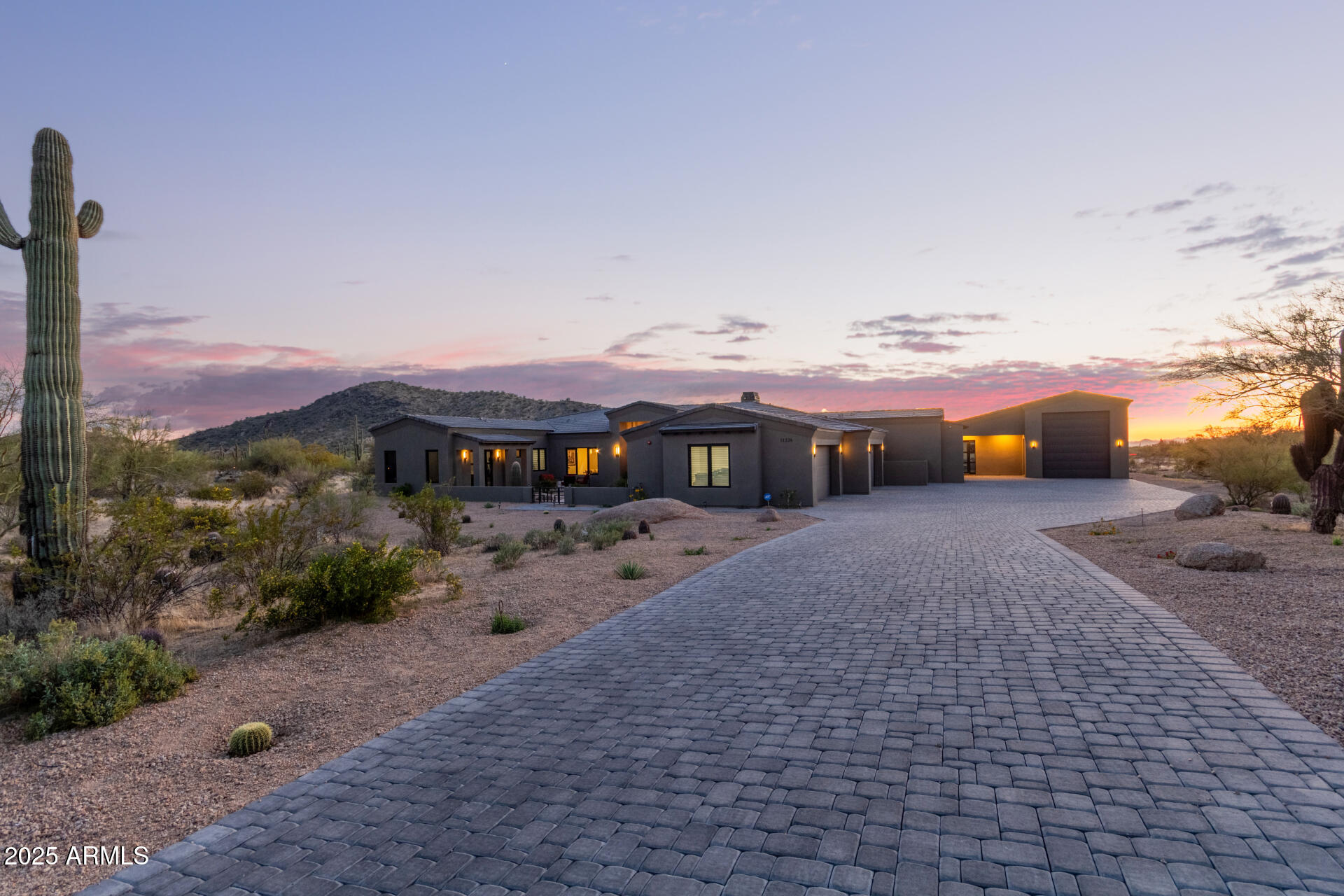 31226 N GRANITE REEF Road