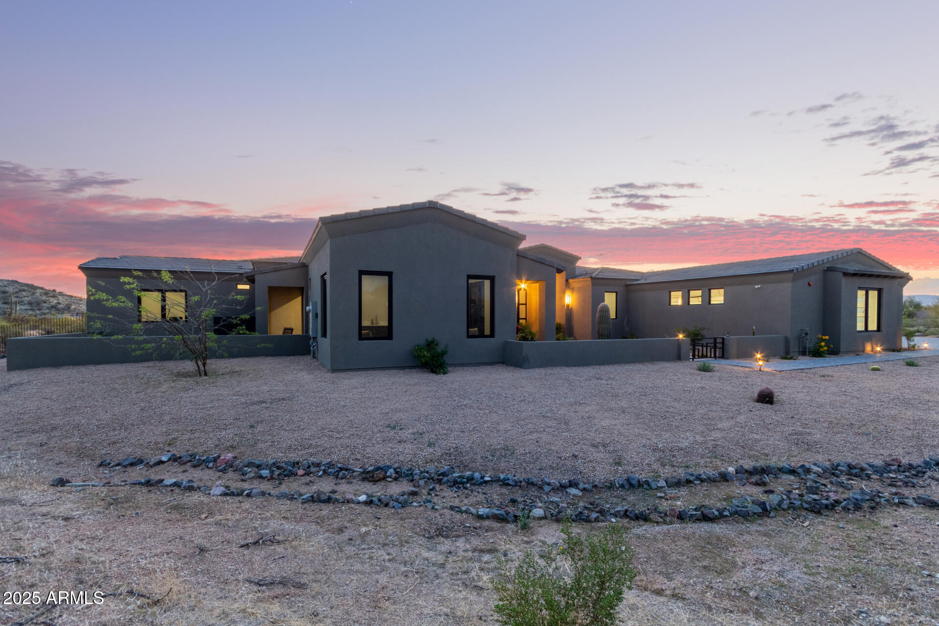 31226 N GRANITE REEF Road