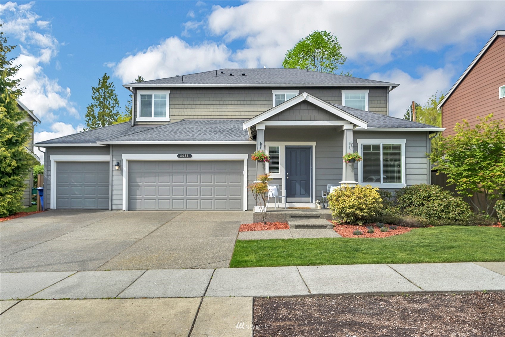 8625 10th Street SE