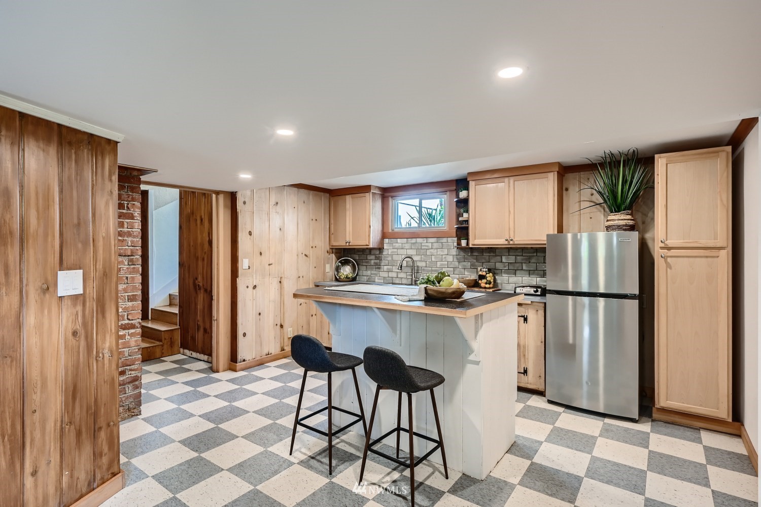 8730 Arlington Heights Road