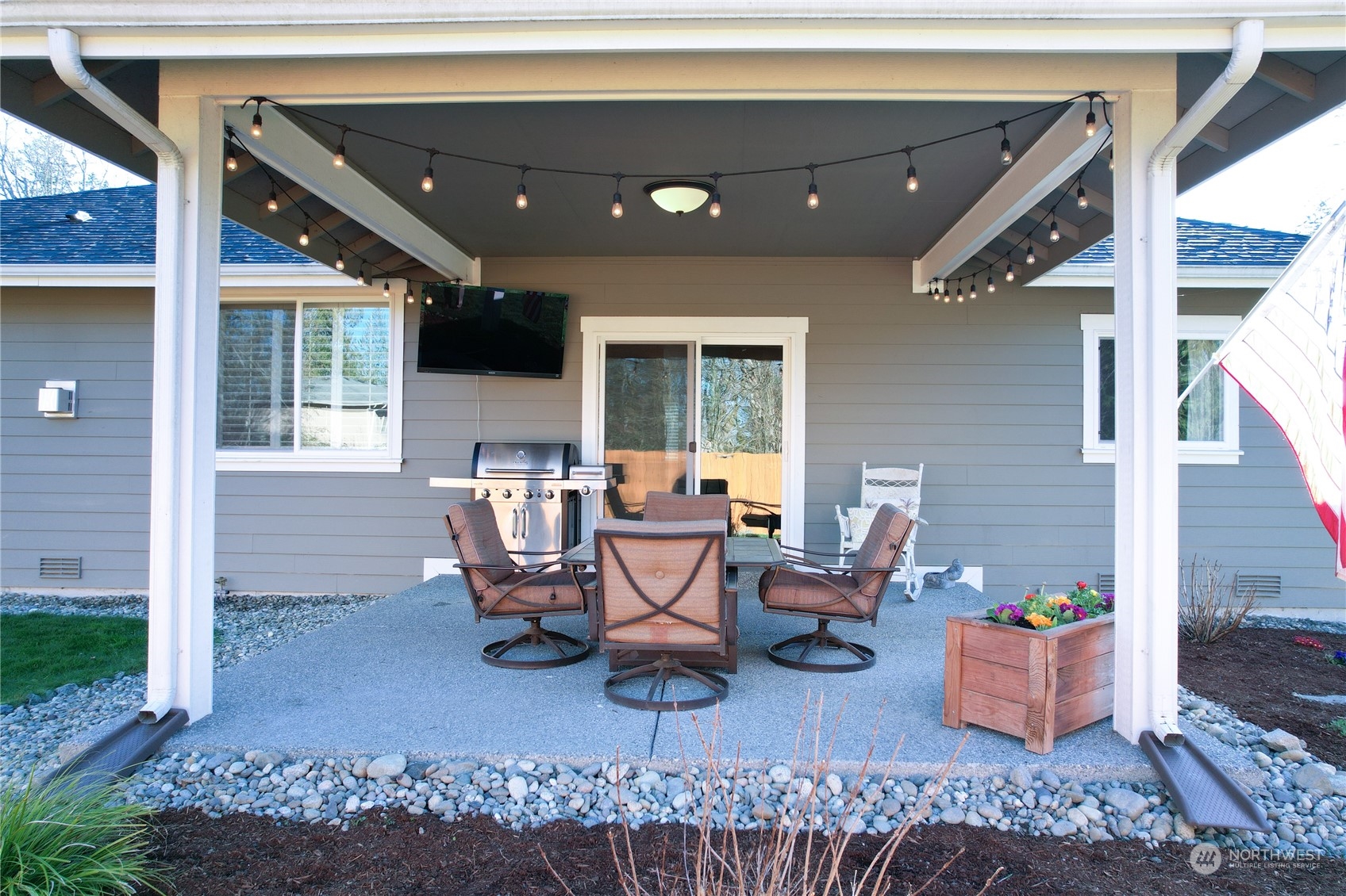 18622 92nd Drive NW