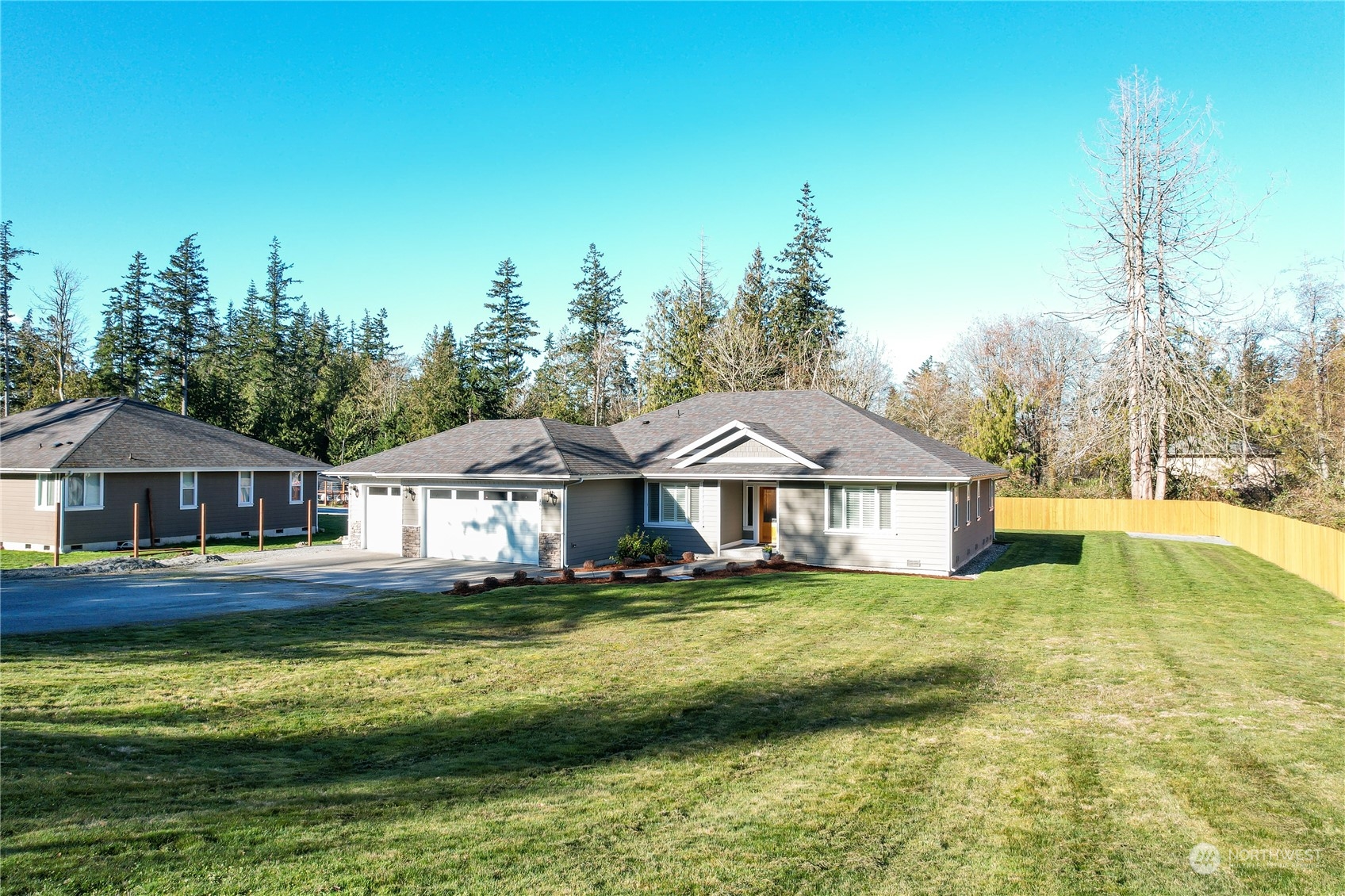 18622 92nd Drive NW