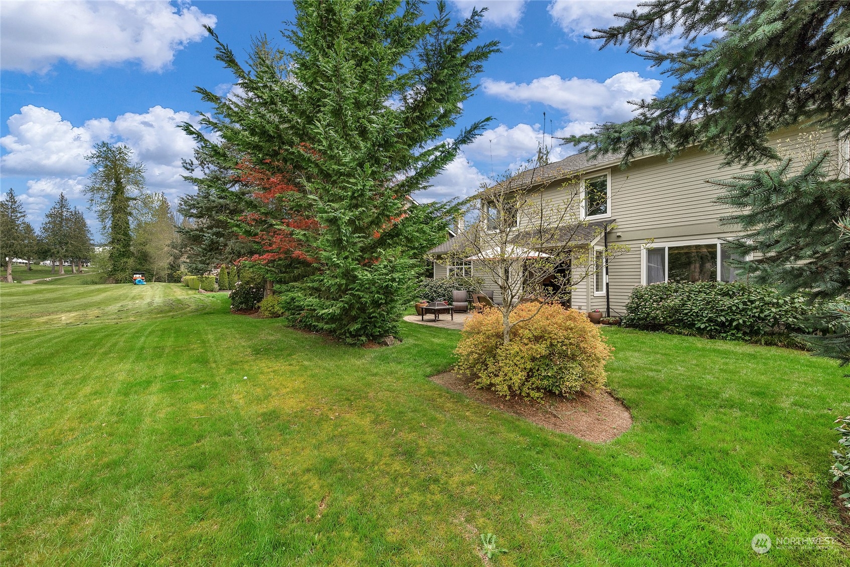 7323 W Country Club Drive