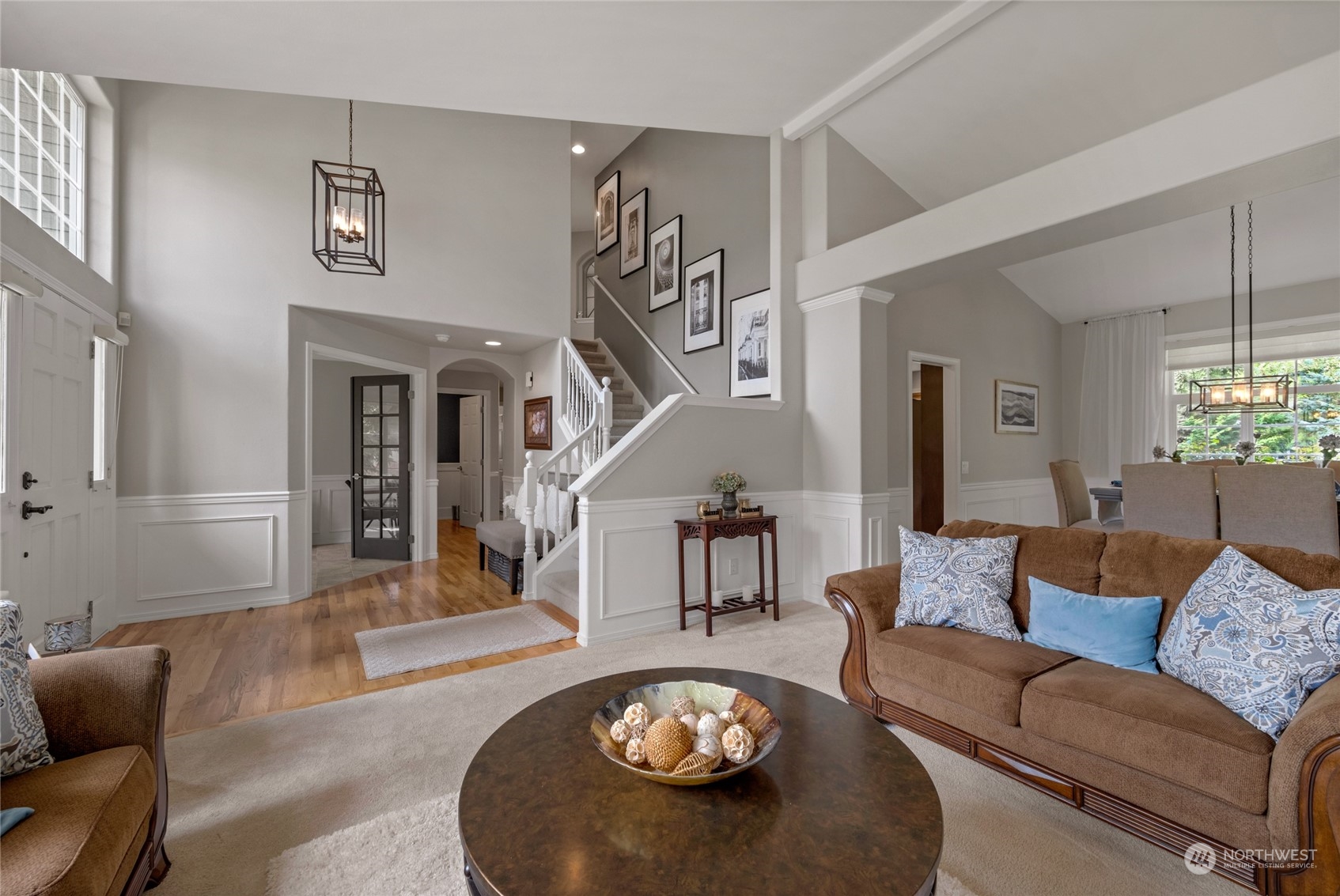 7323 W Country Club Drive